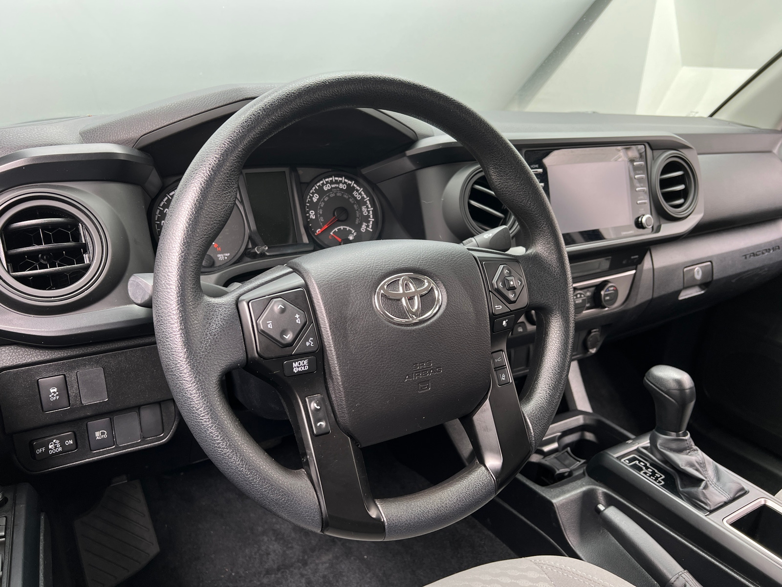Thumbnail: 2022 Toyota Tacoma - 5