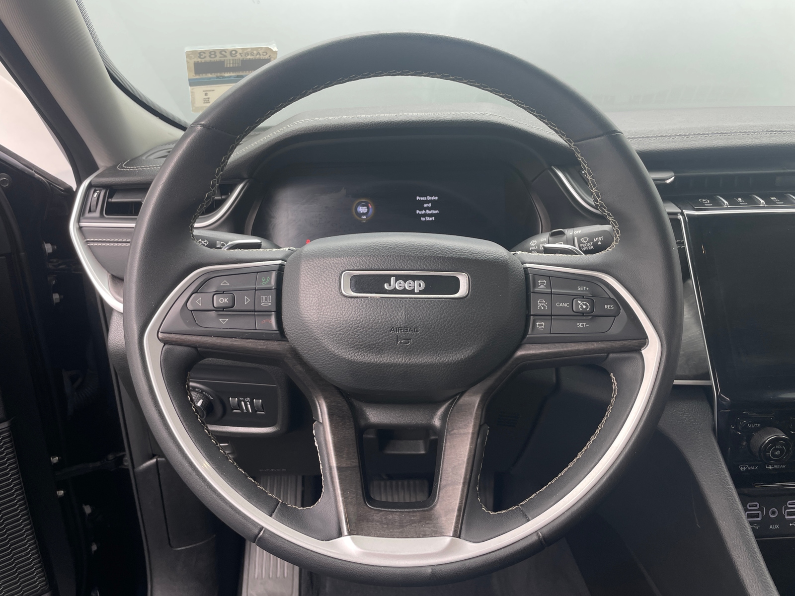 Thumbnail: 2023 Jeep Grand Cherokee L - 4