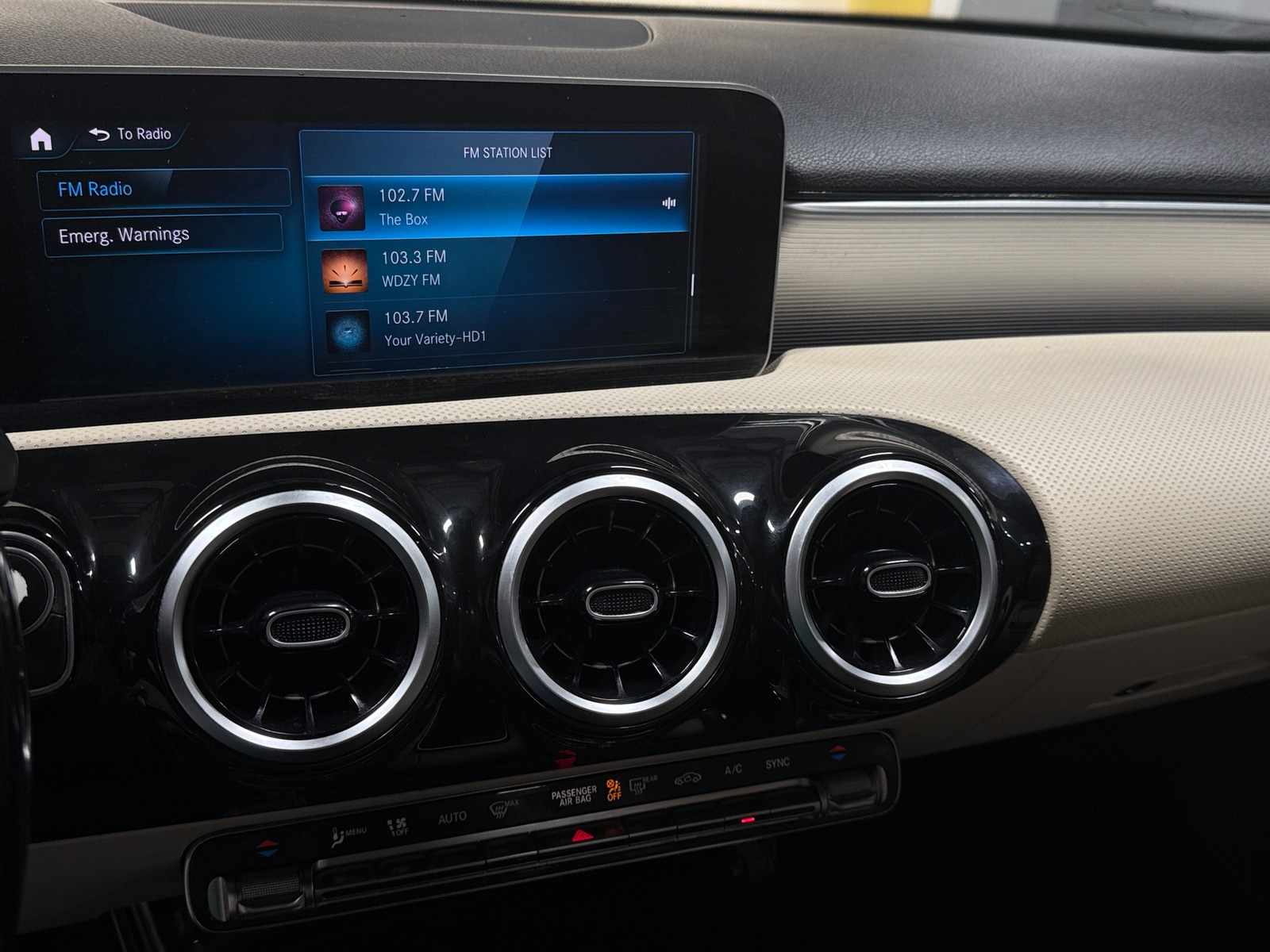 Thumbnail: 2020 Mercedes-Benz A-Class - 3