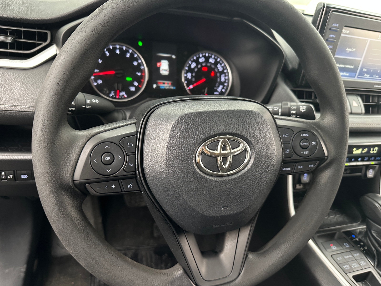 Thumbnail: 2021 Toyota RAV4 - 5