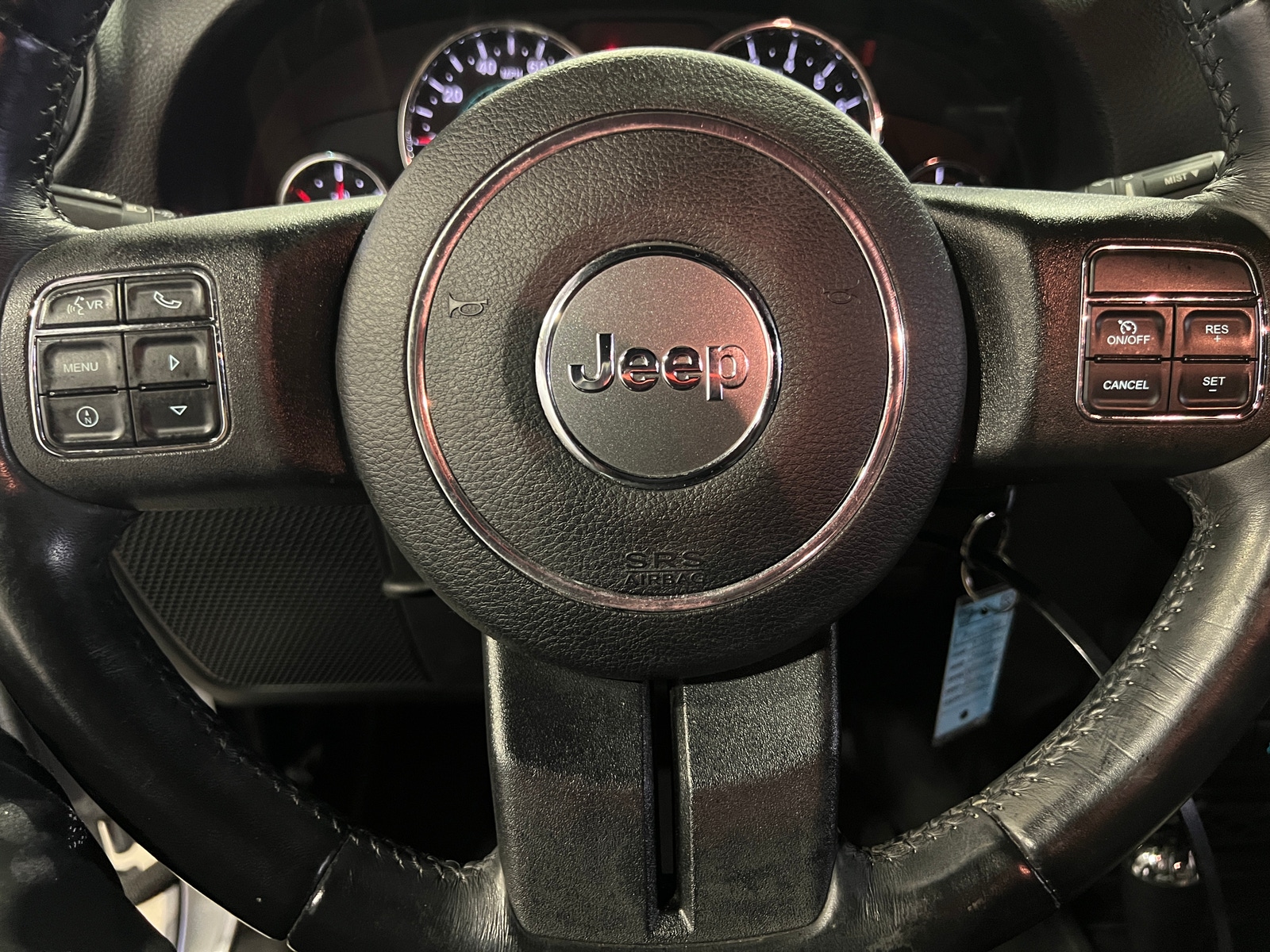 Thumbnail: 2015 Jeep Wrangler - 5