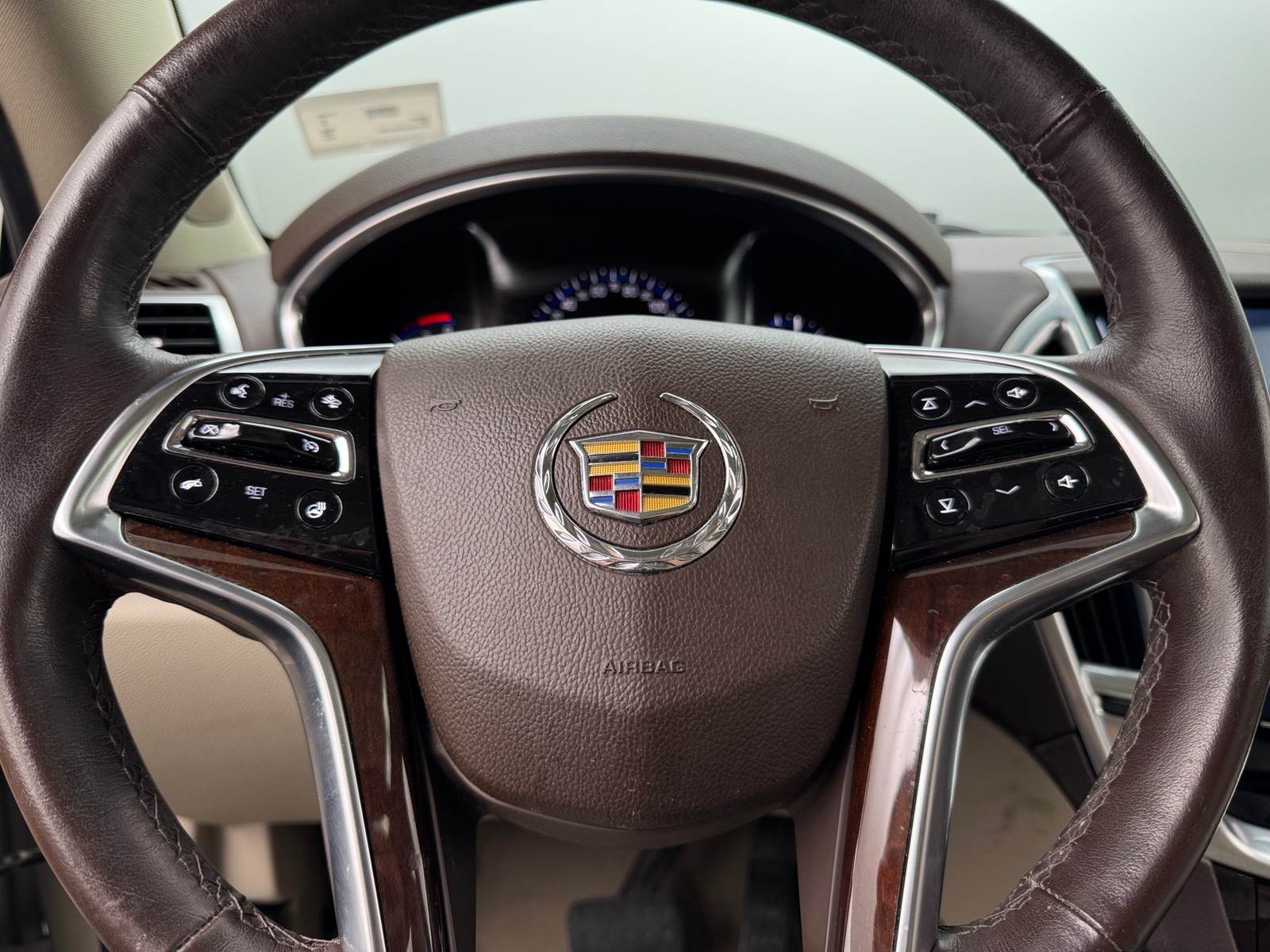 Thumbnail: 2014 Cadillac SRX - 4
