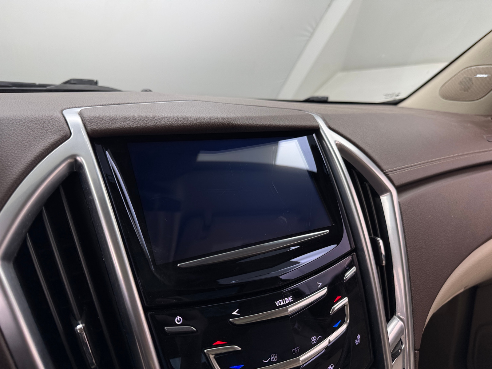 Thumbnail: 2014 Cadillac SRX - 3