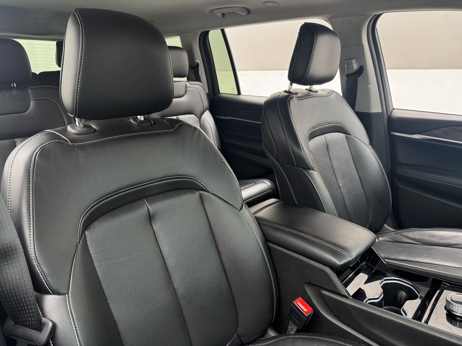 Thumbnail: 2021 Jeep Grand Cherokee L - 2