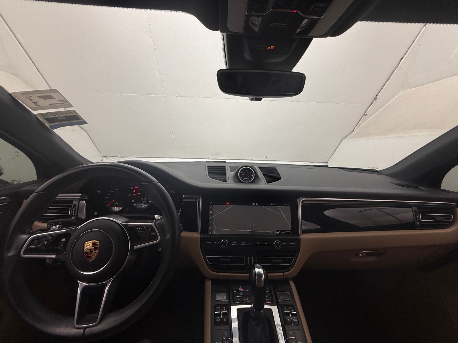 Thumbnail: 2019 Porsche Macan - 2
