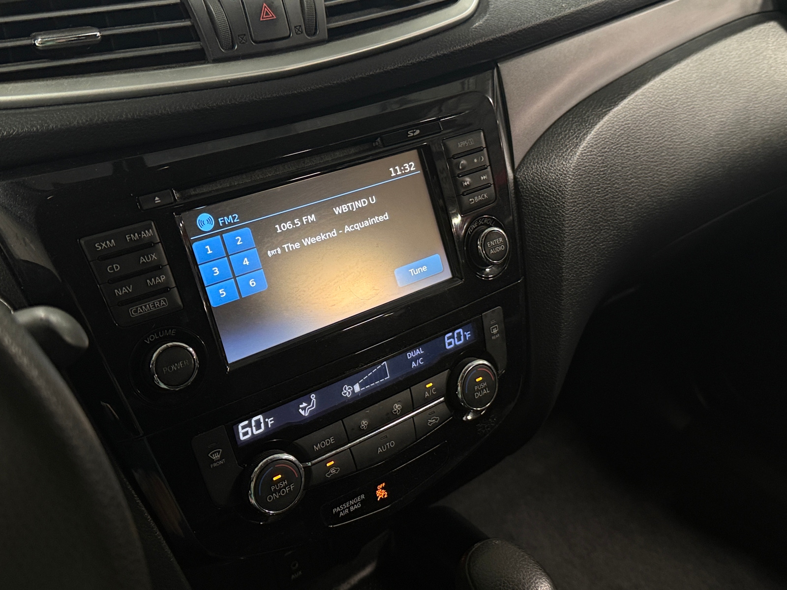 Thumbnail: 2016 Nissan Rogue - 4