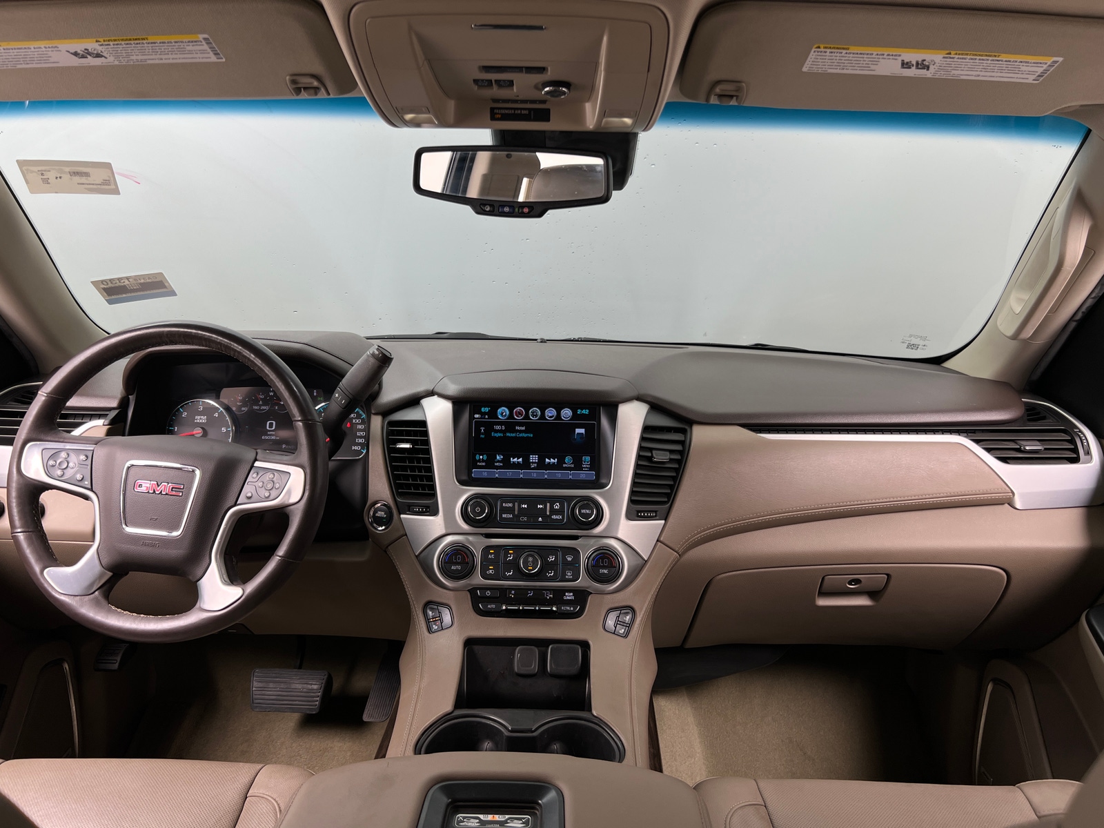 Thumbnail: 2017 GMC Yukon - 2
