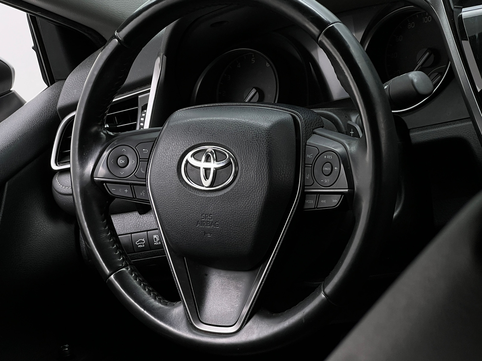 Thumbnail: 2022 Toyota Camry - 4