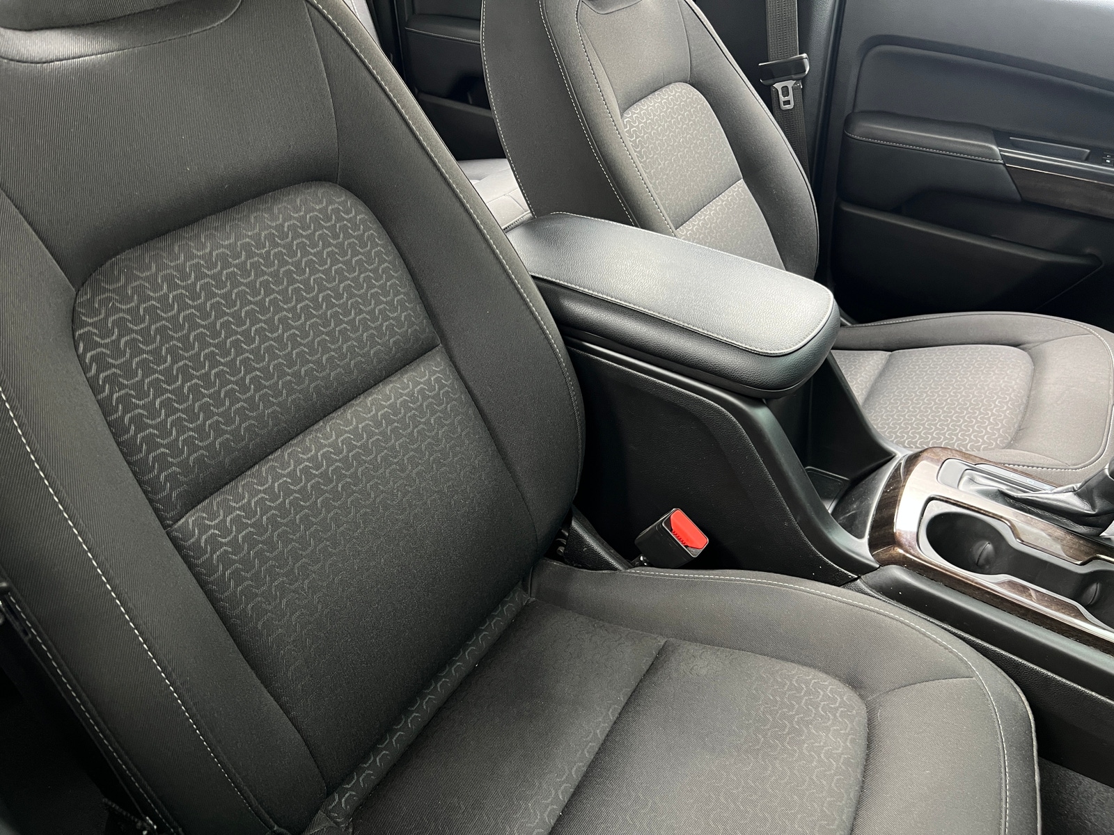 Thumbnail: 2021 GMC Canyon - 2