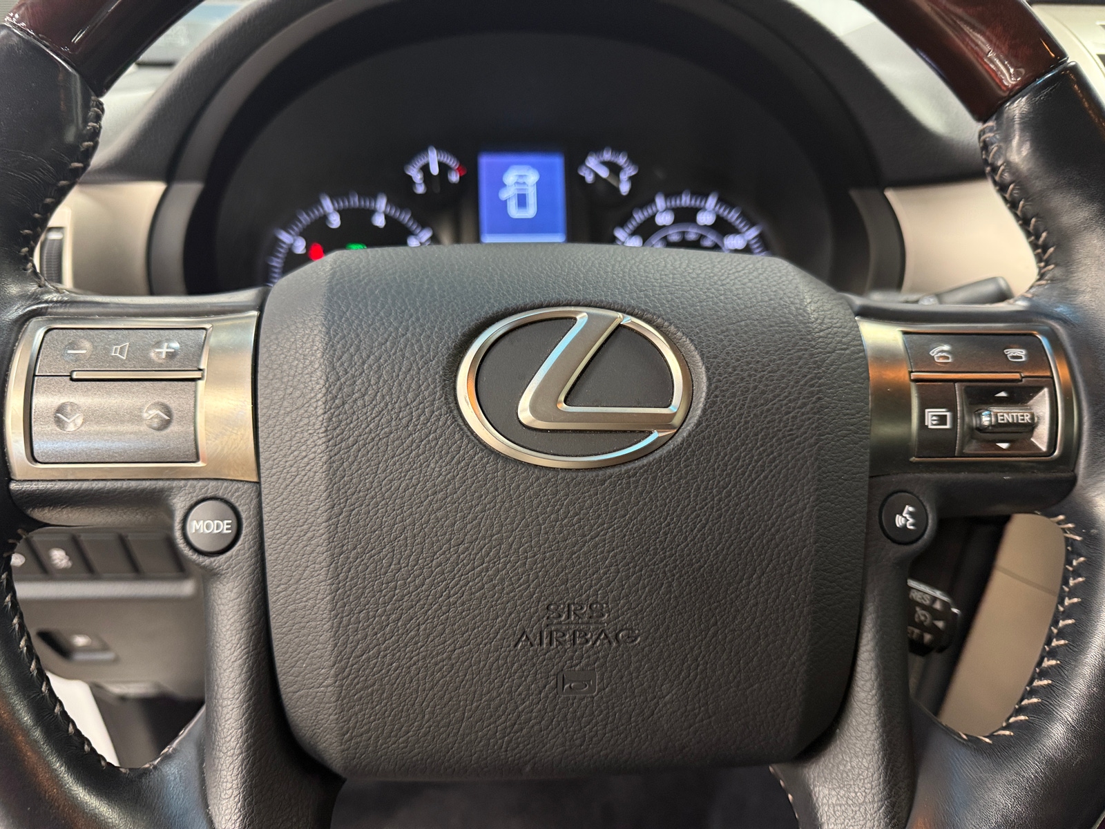 Thumbnail: 2019 Lexus GX - 4