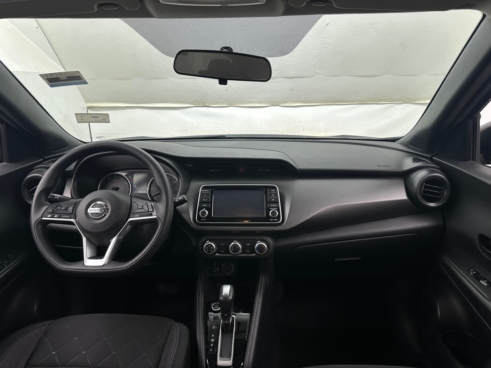 Thumbnail: 2019 Nissan Kicks - 3