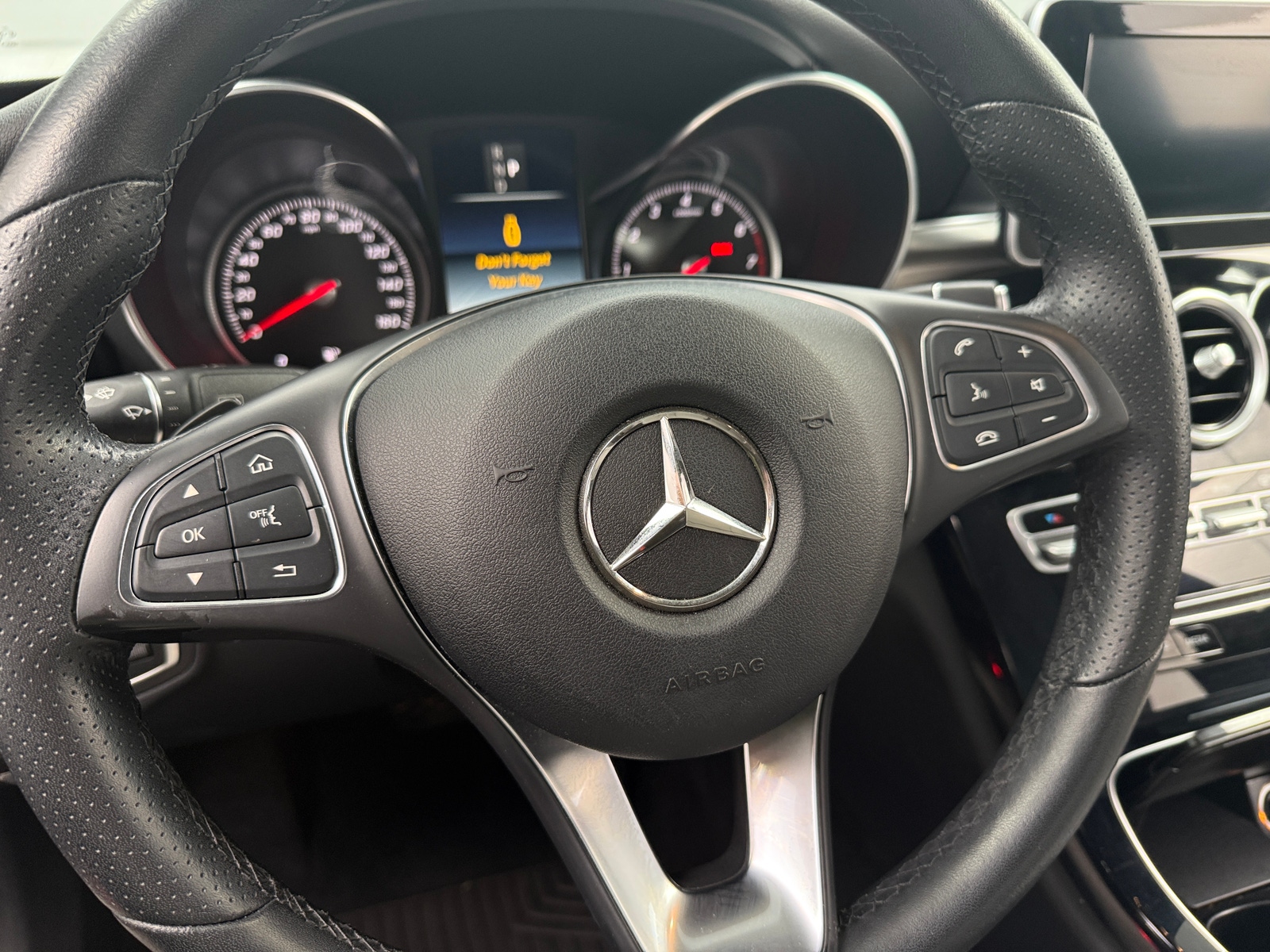 Thumbnail: 2018 Mercedes-Benz C-Class - 4
