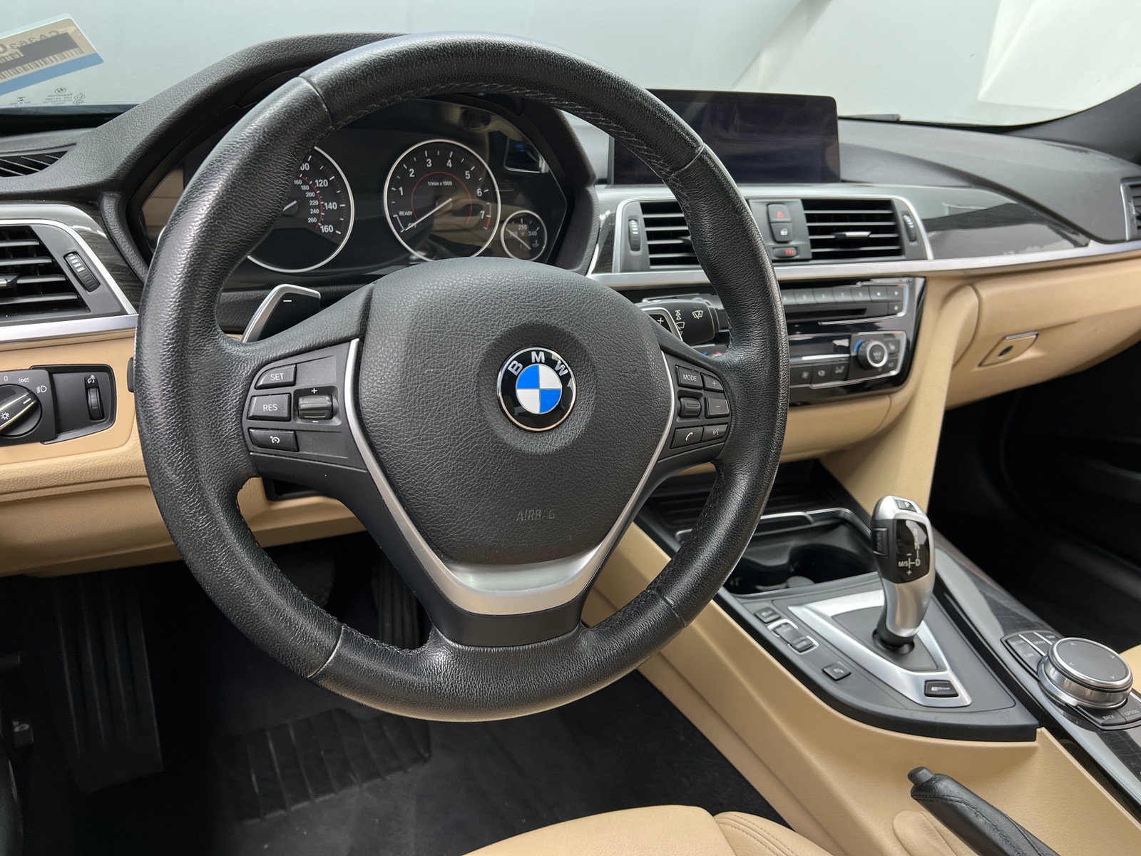 Thumbnail: 2017 BMW 3 Series - 5