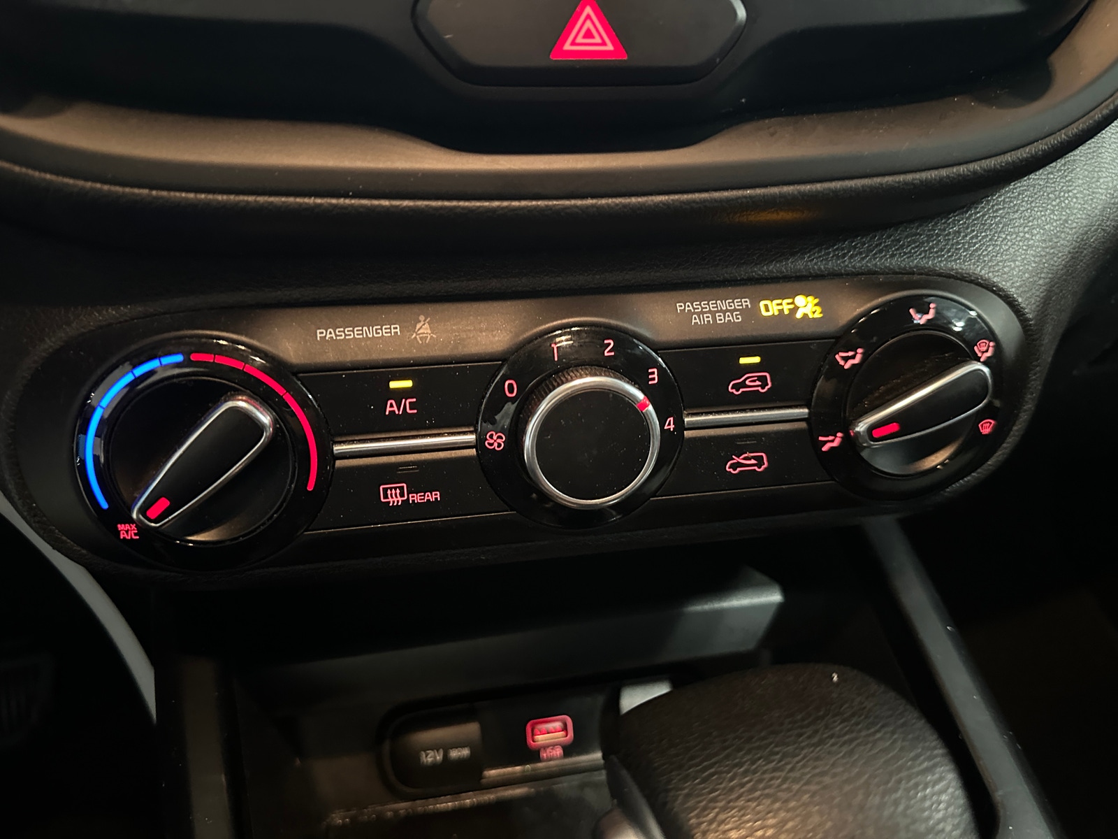 Thumbnail: 2020 Kia Soul - 4