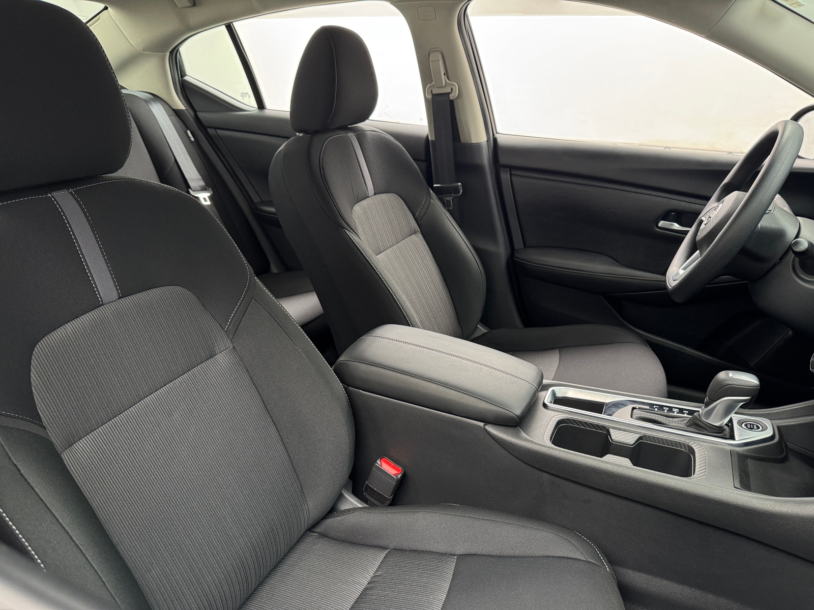 Thumbnail: 2025 Nissan Sentra - 2