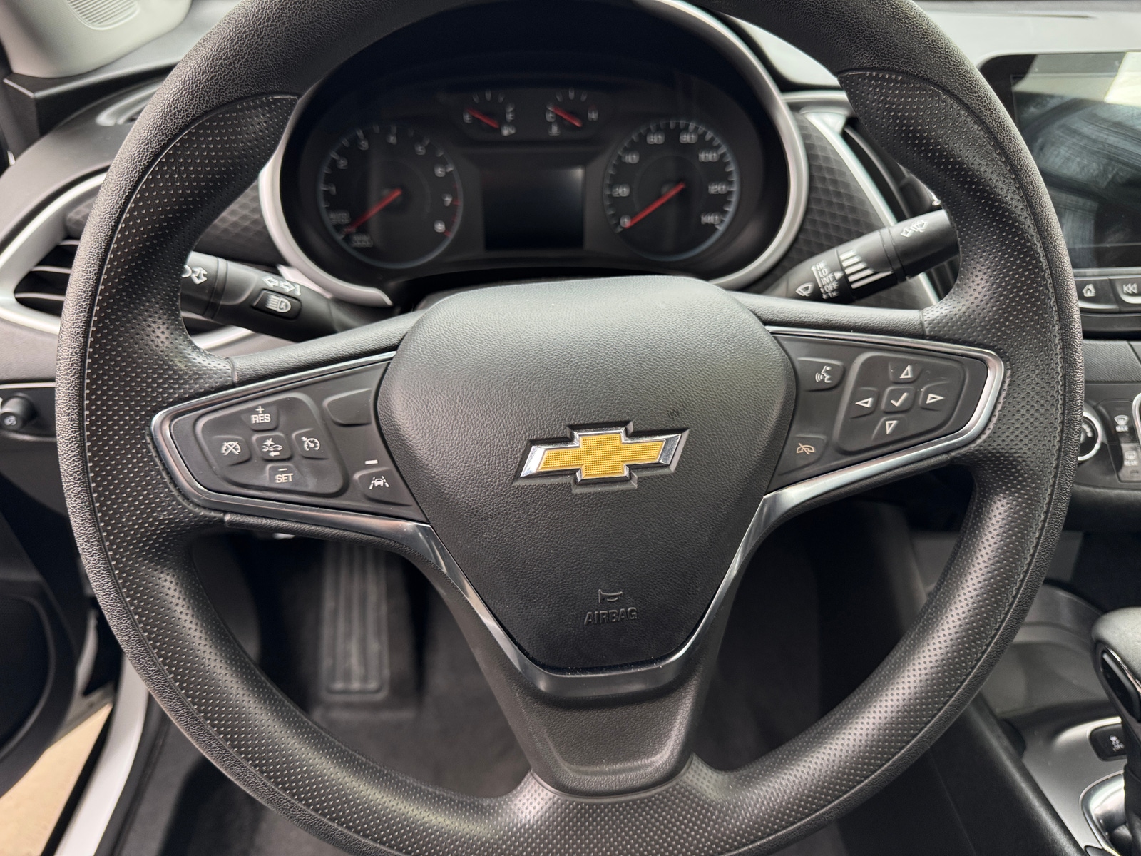 Thumbnail: 2024 Chevrolet Malibu - 5
