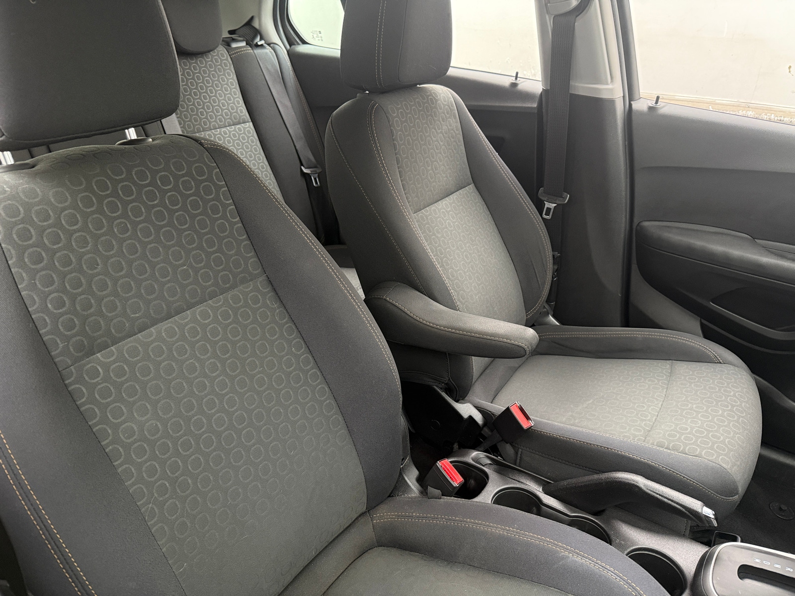 Thumbnail: 2018 Chevrolet Trax - 2