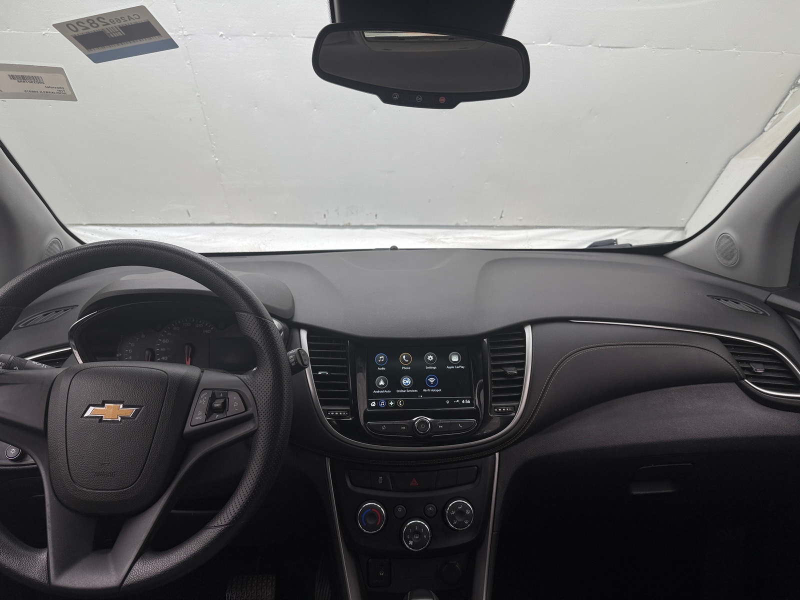 Thumbnail: 2018 Chevrolet Trax - 3