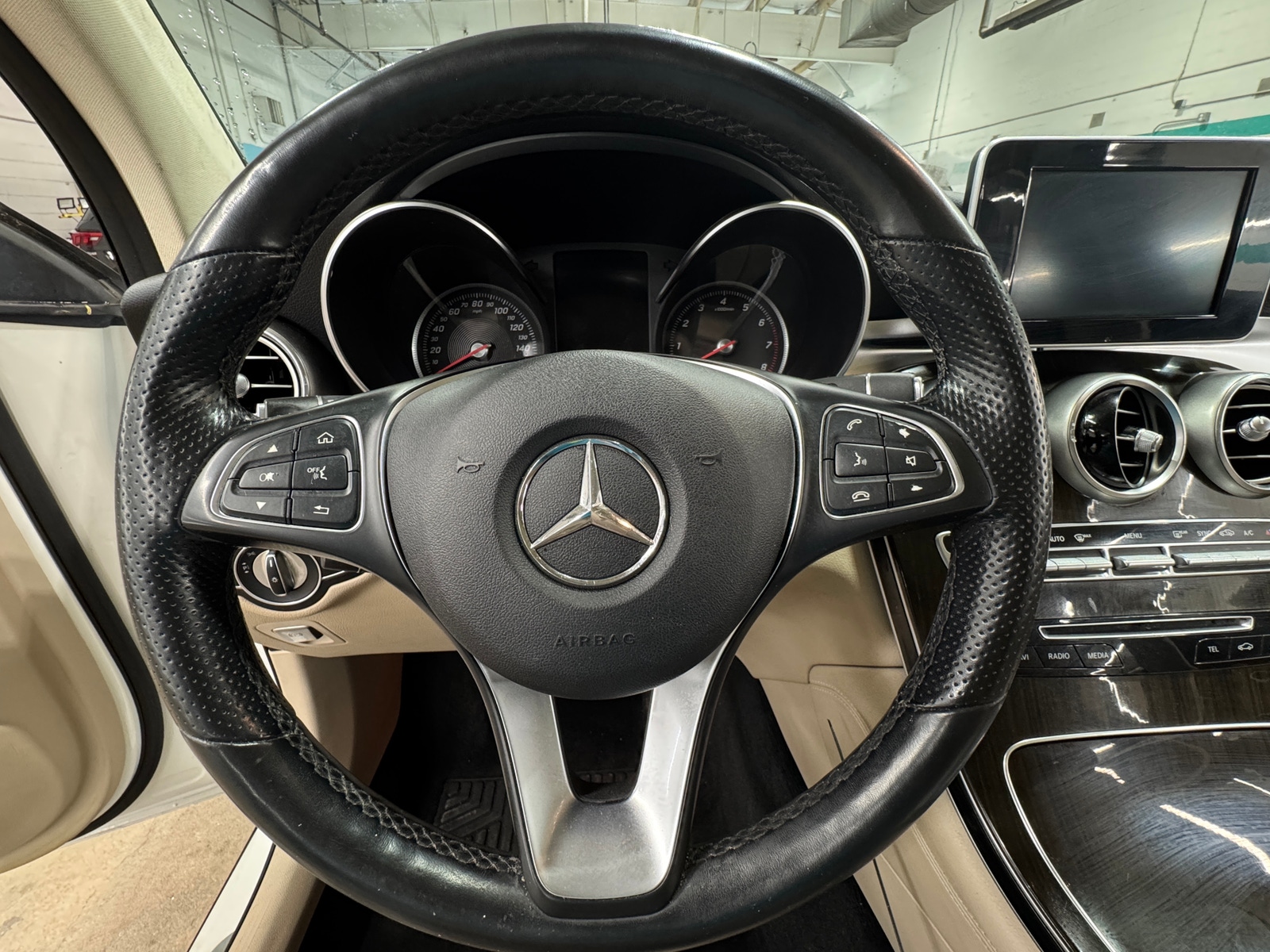 Thumbnail: 2019 Mercedes-Benz GLC - 4