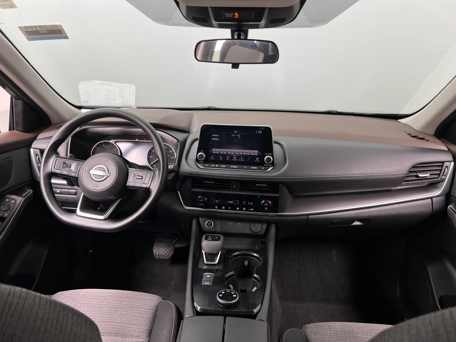 Thumbnail: 2023 Nissan Rogue - 3