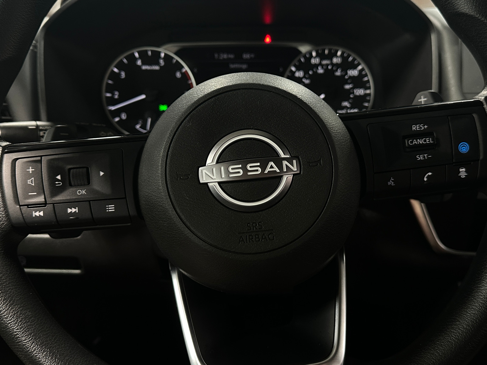 Thumbnail: 2023 Nissan Rogue - 5