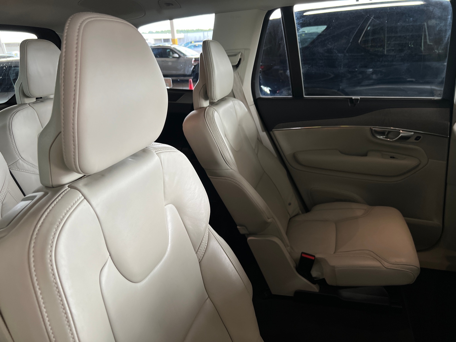 Thumbnail: 2022 Volvo XC90 - 5