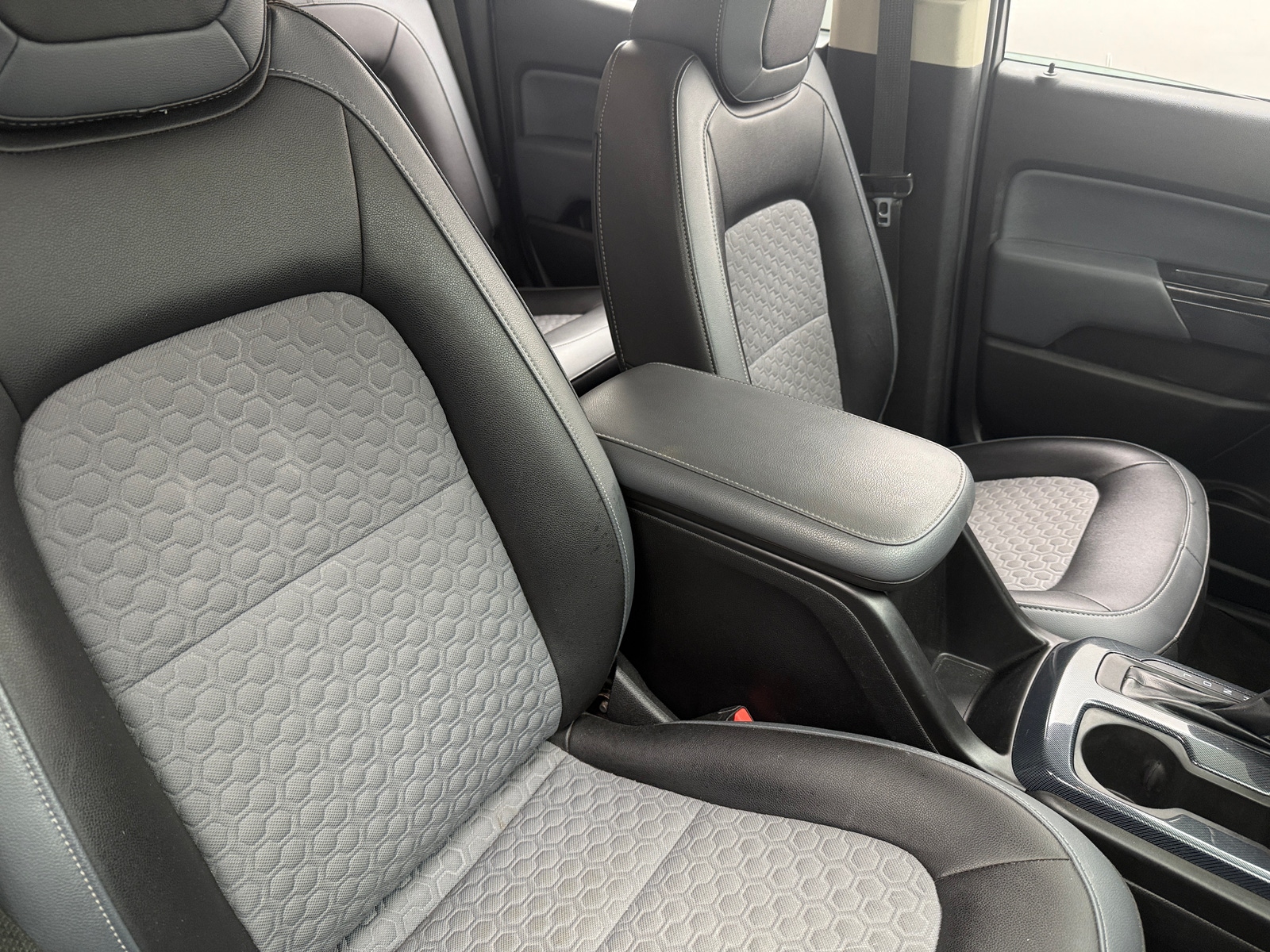 Thumbnail: 2018 Chevrolet Colorado - 2