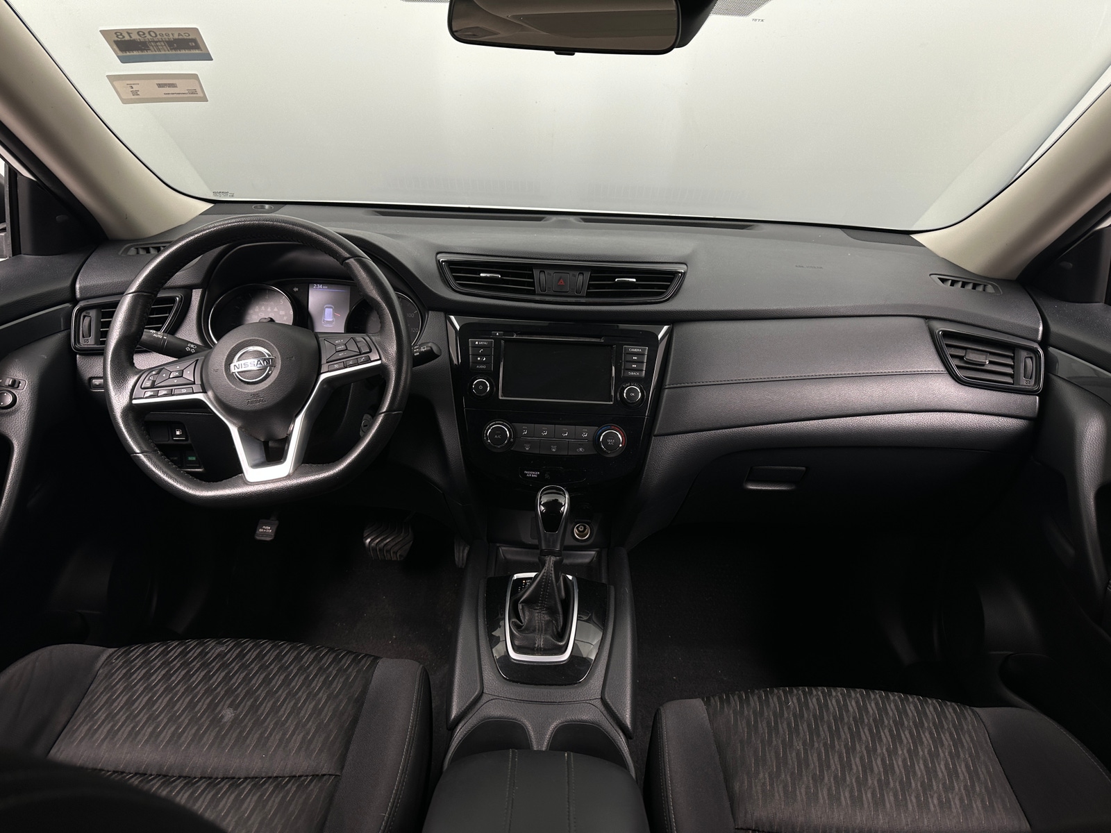 Thumbnail: 2019 Nissan Rogue - 3