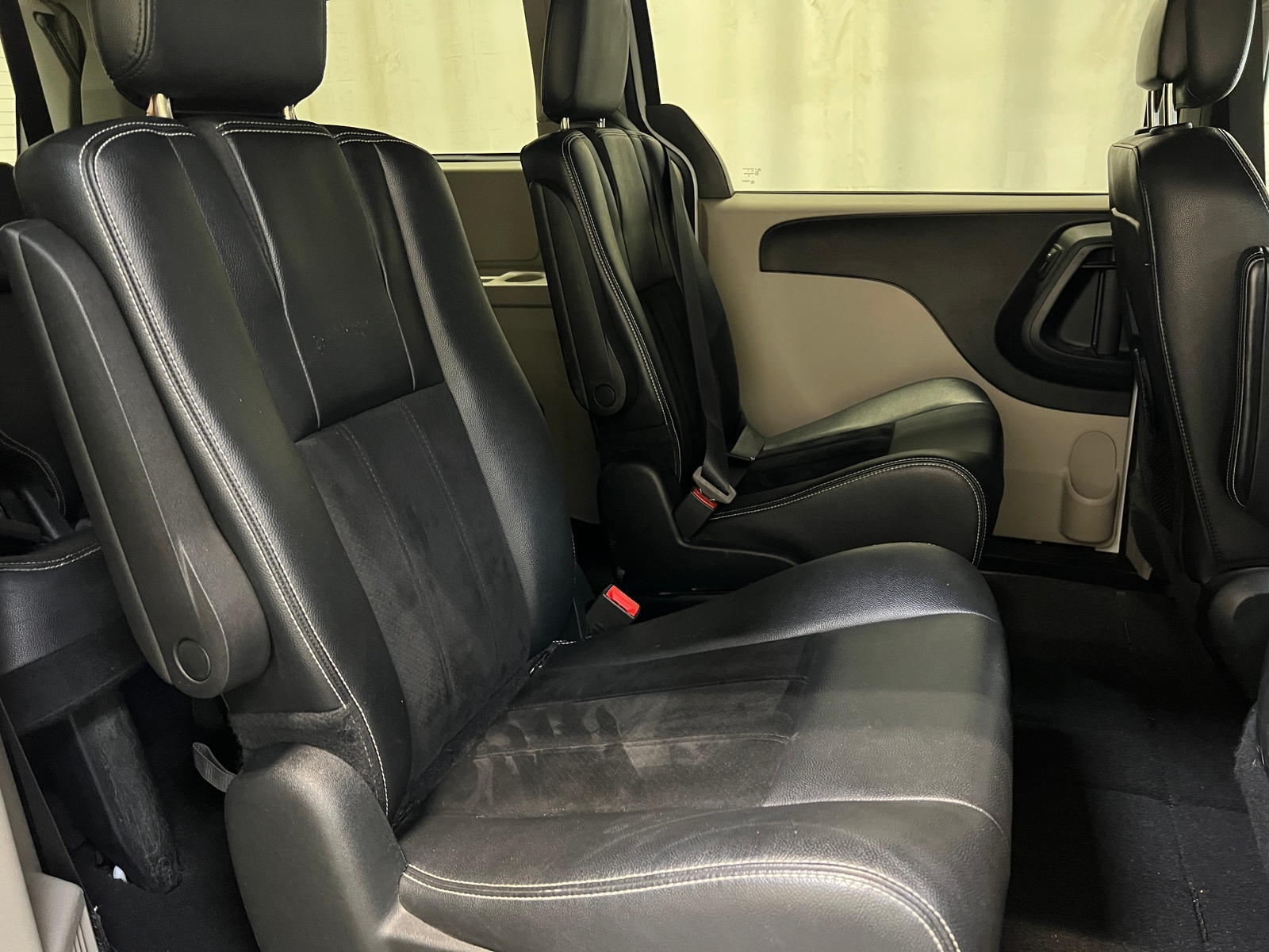 Thumbnail: 2018 Dodge Grand Caravan - 5