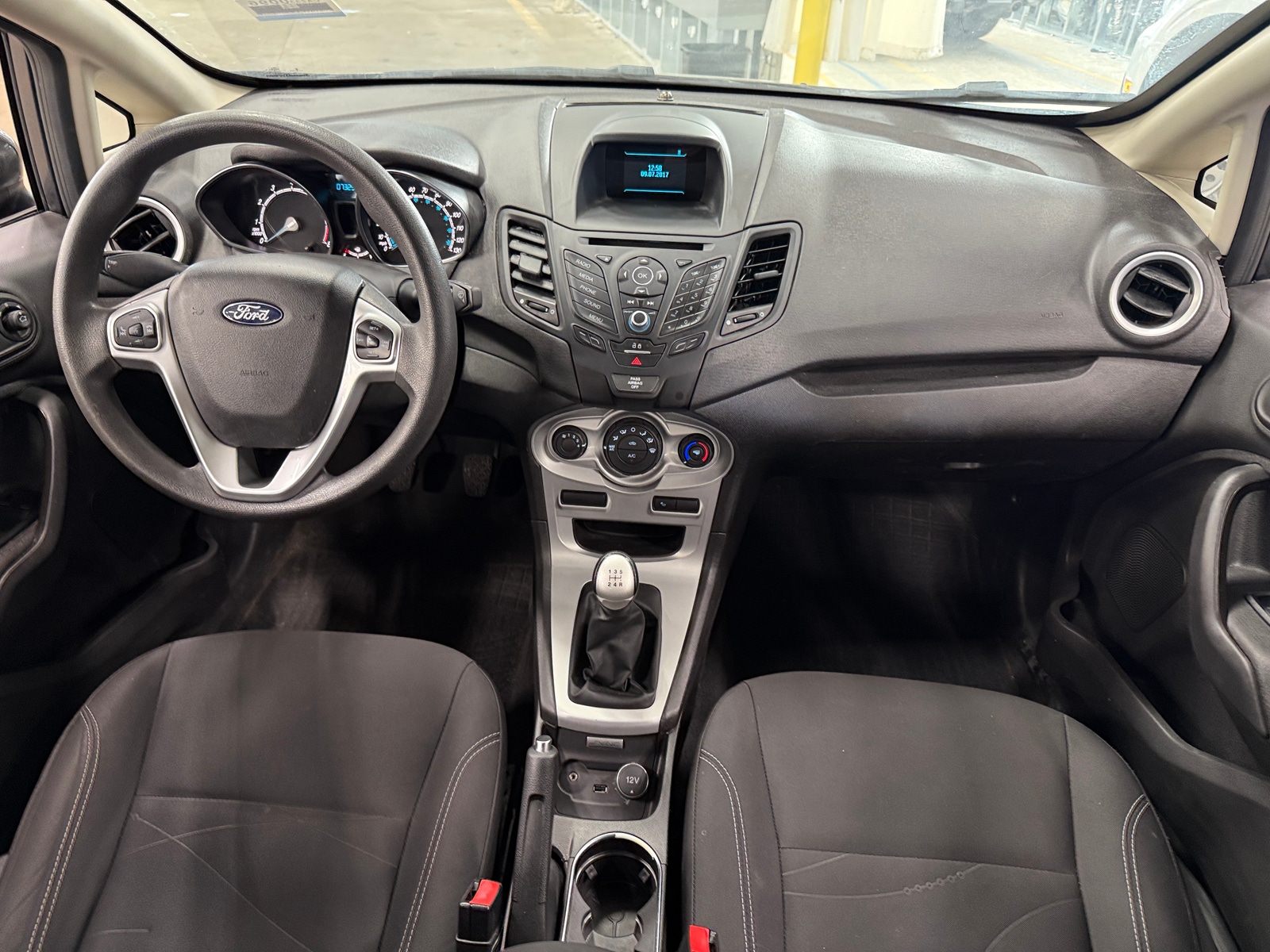 Thumbnail: 2017 Ford Fiesta - 3