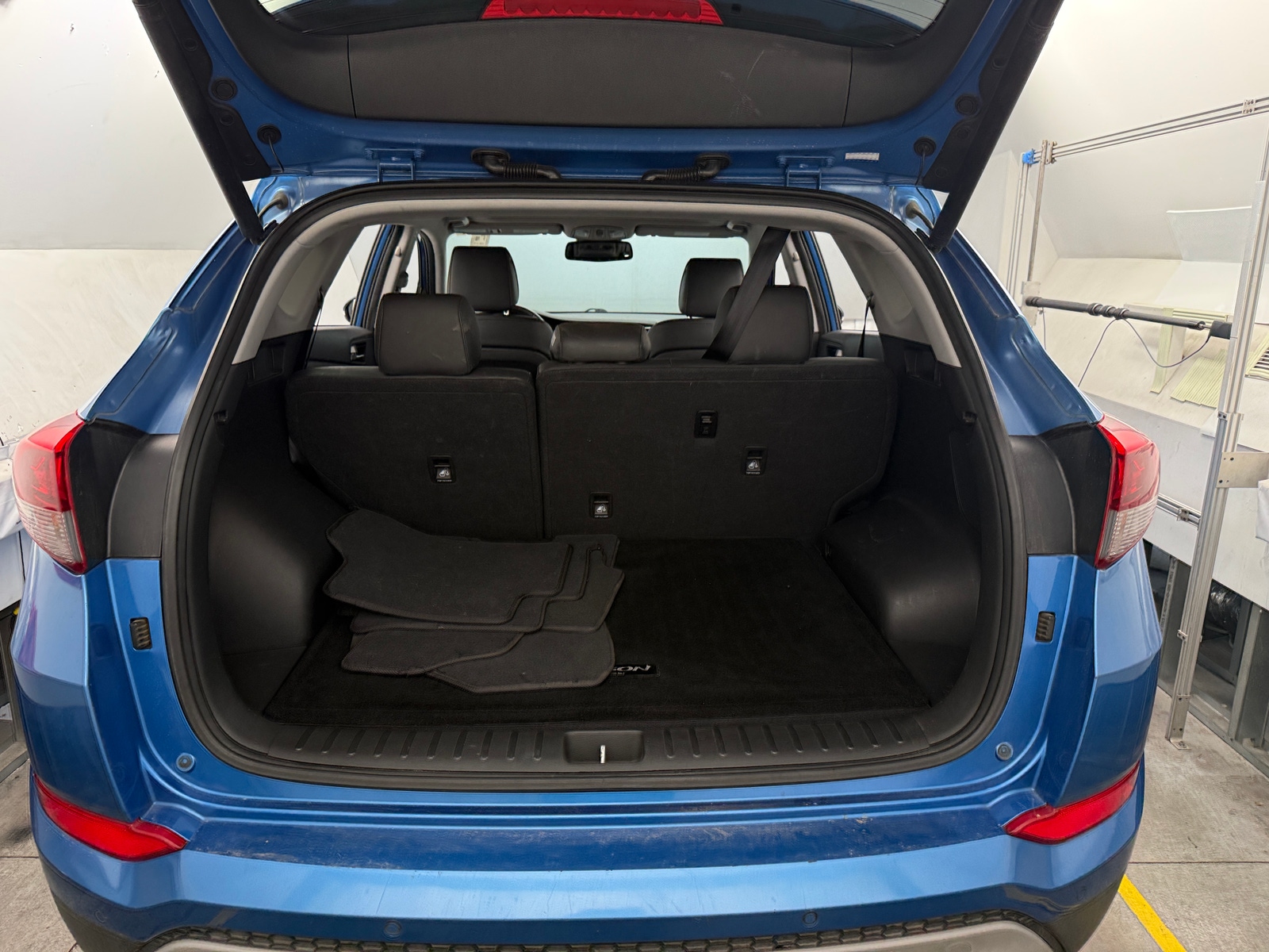 Thumbnail: 2017 Hyundai Tucson - 6