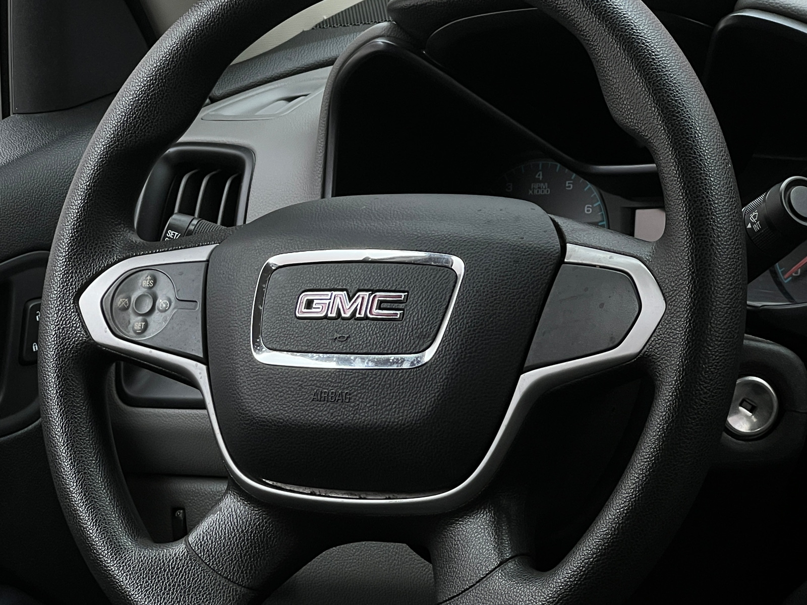 Thumbnail: 2020 GMC Canyon - 4