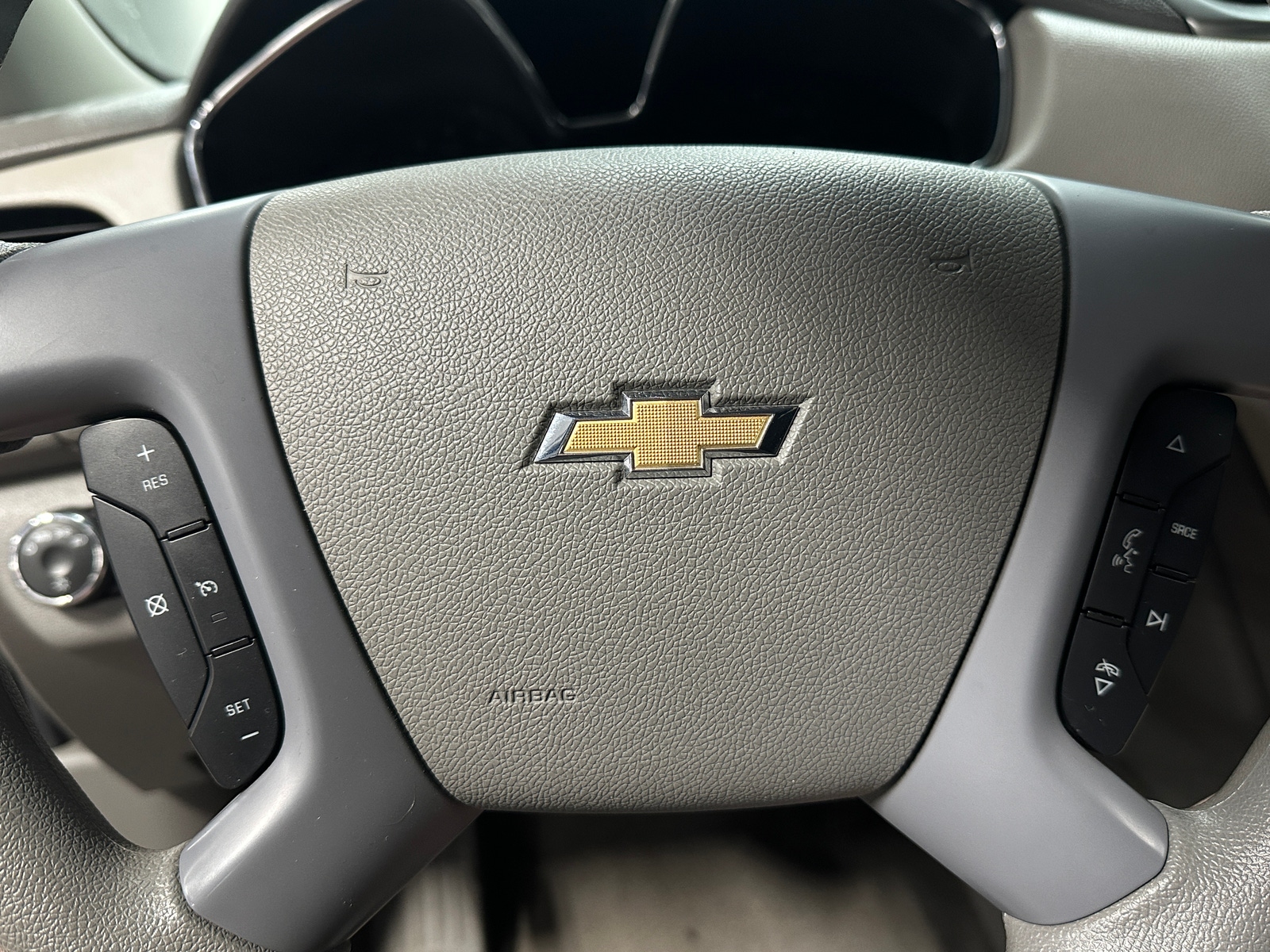 Thumbnail: 2017 Chevrolet Traverse - 5