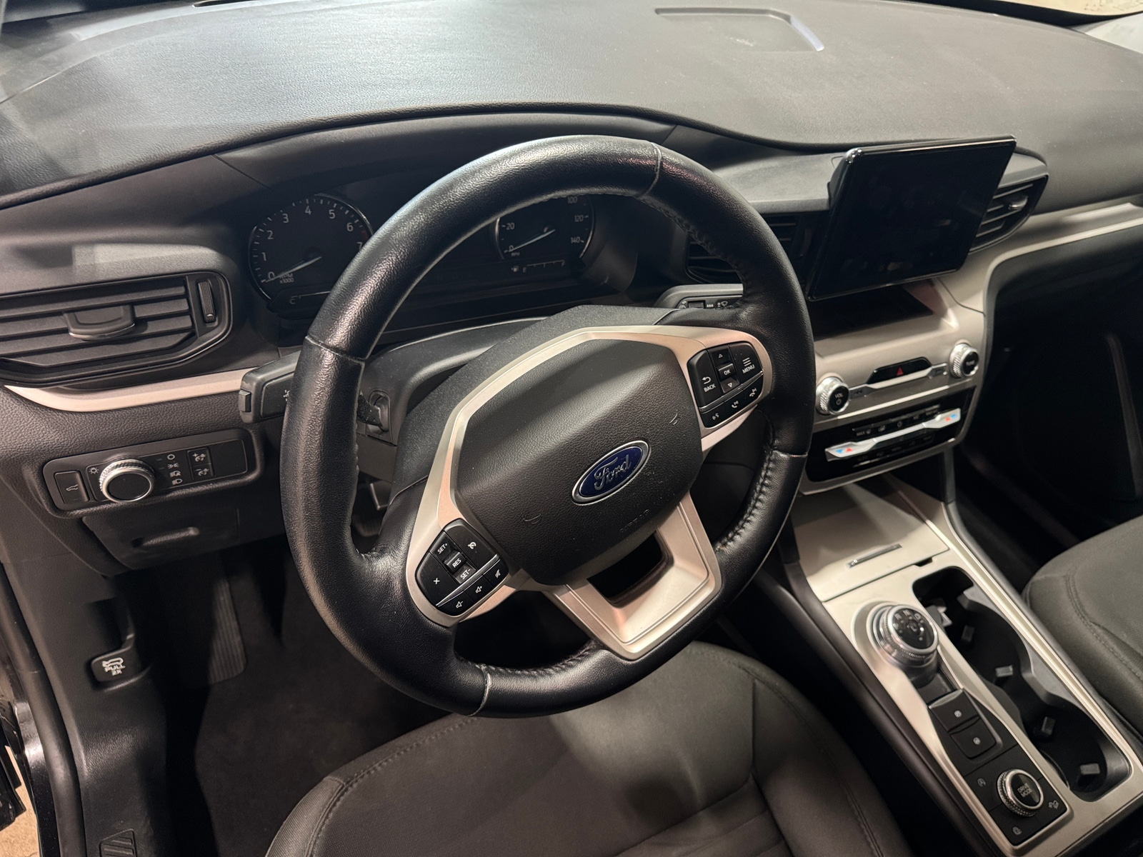 Thumbnail: 2021 Ford Explorer - 3
