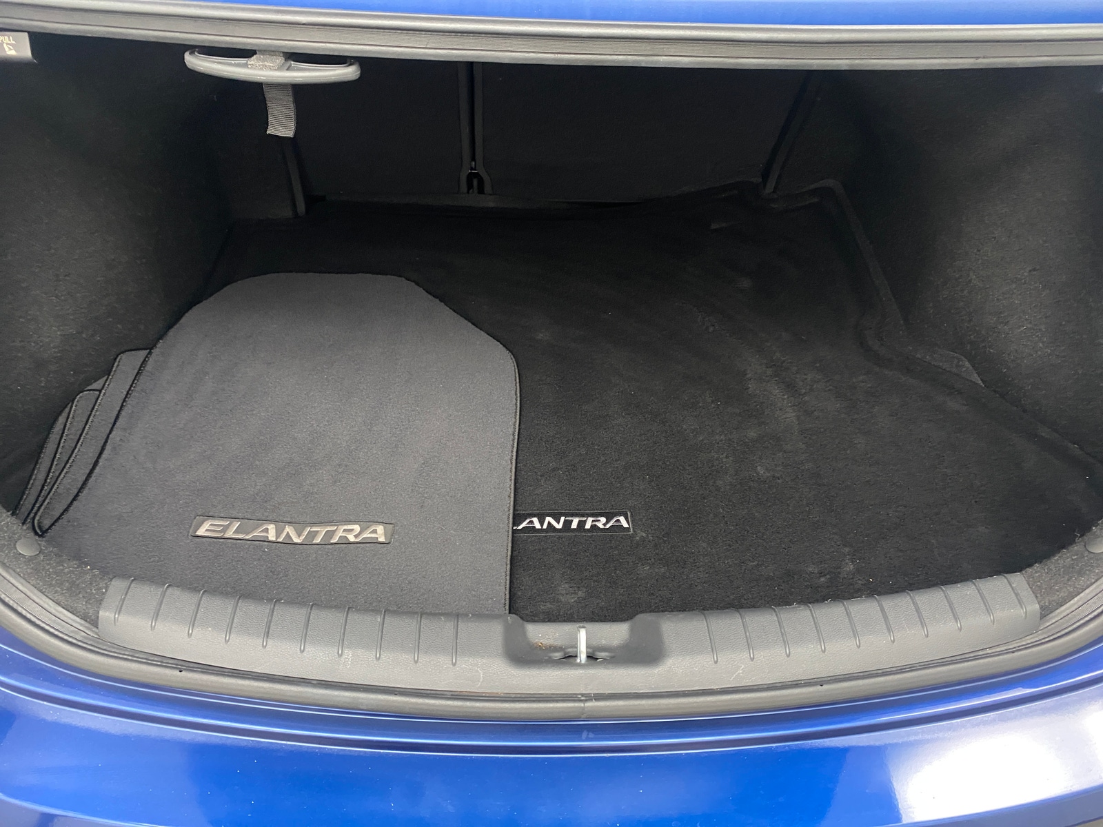 Thumbnail: 2018 Hyundai Elantra - 7