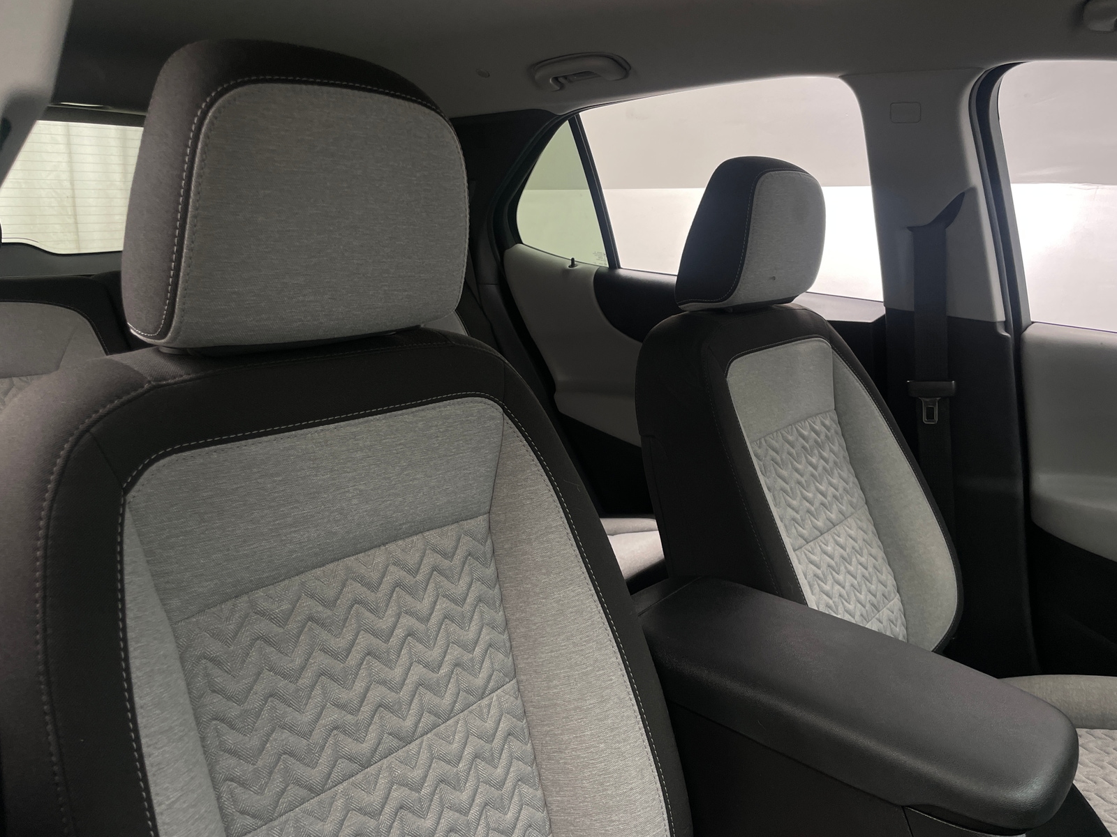 Thumbnail: 2023 Chevrolet Equinox - 2