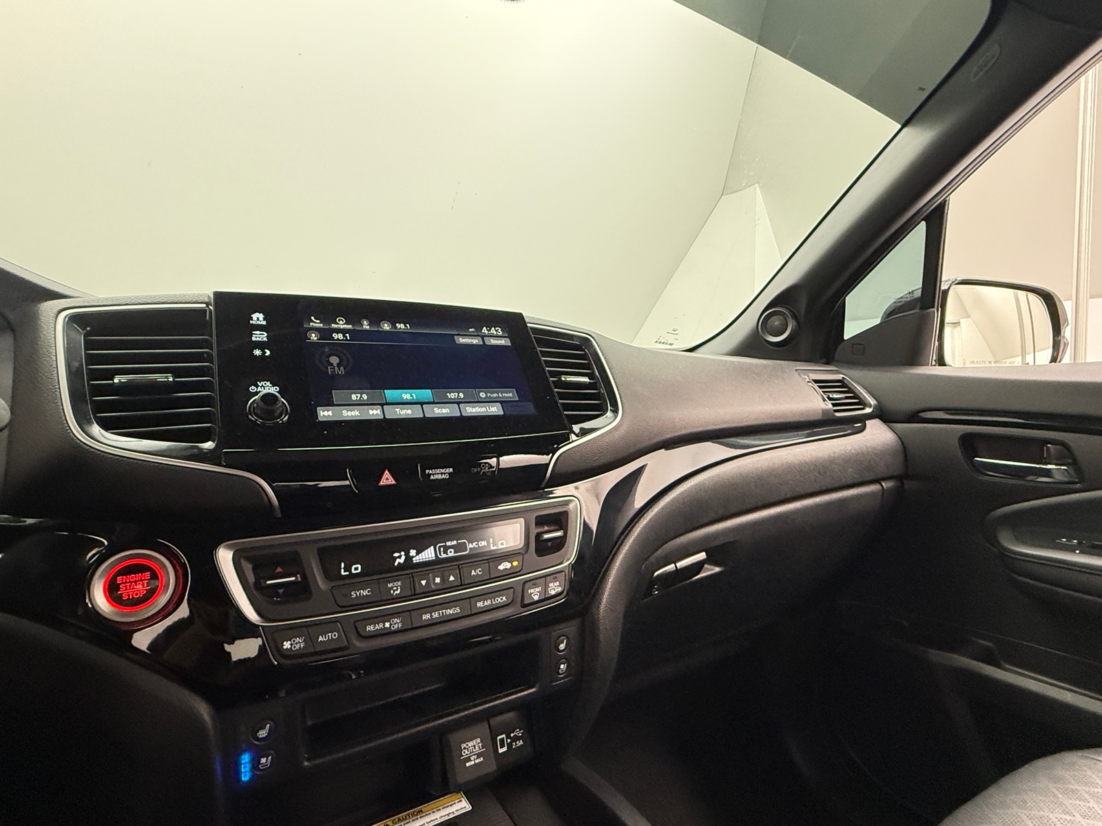 Thumbnail: 2020 Honda Passport - 3
