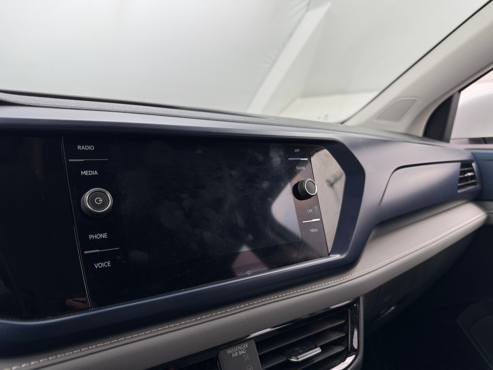 Thumbnail: 2024 Volkswagen Taos - 3