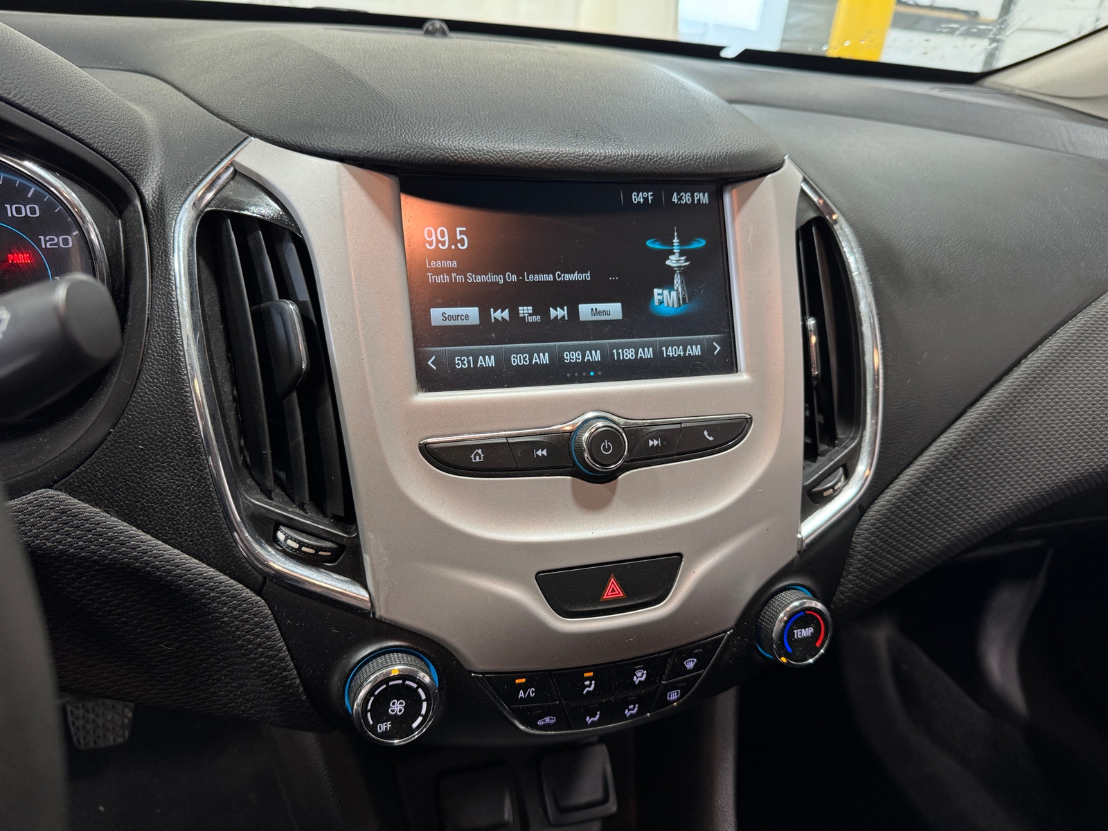 Thumbnail: 2016 Chevrolet Cruze - 4