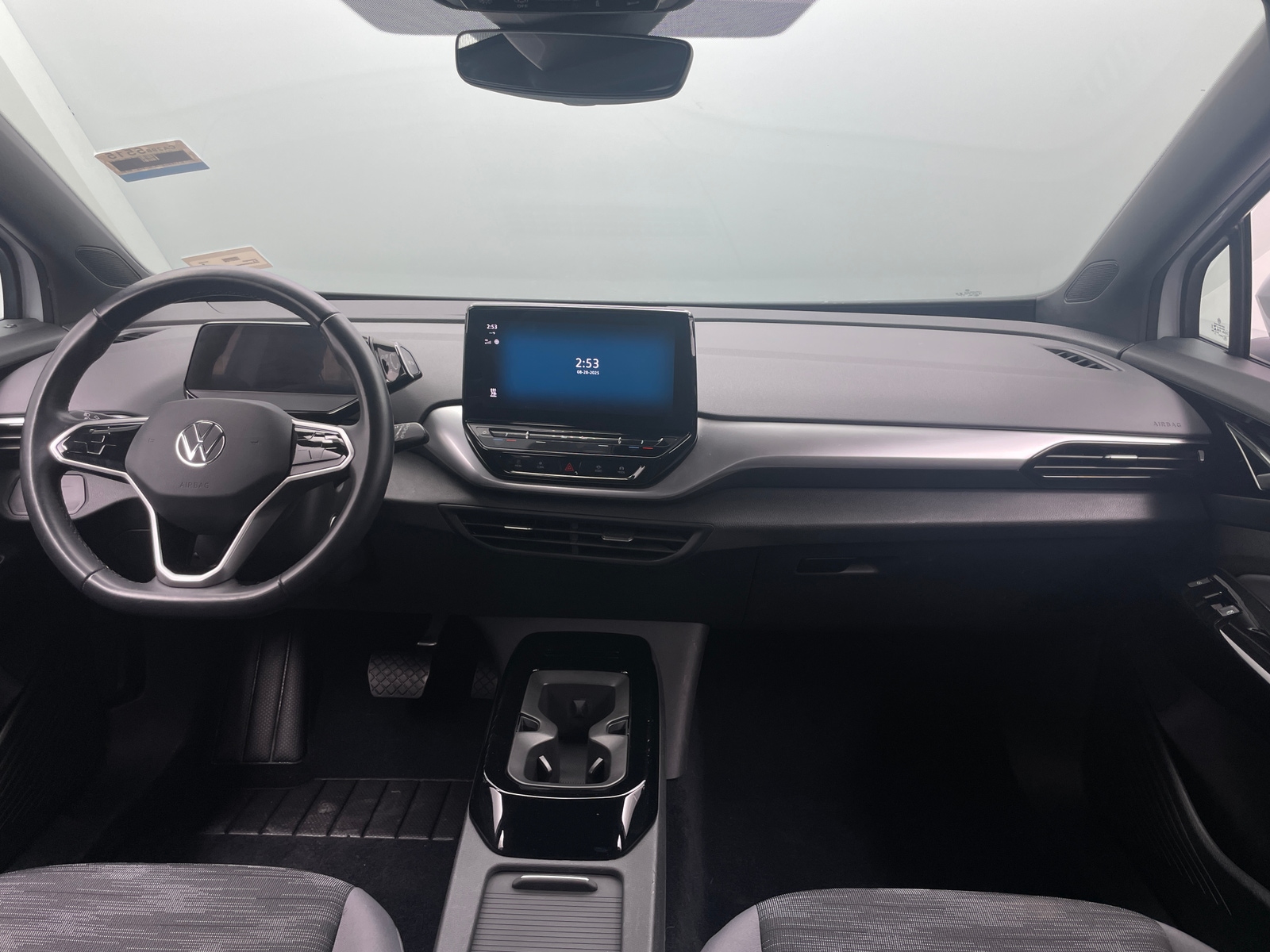 Thumbnail: 2022 Volkswagen ID.4 - 3