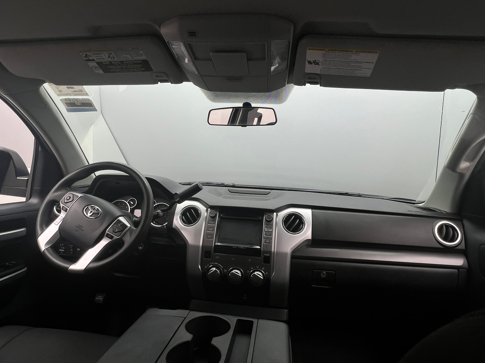 Thumbnail: 2015 Toyota Tundra - 3