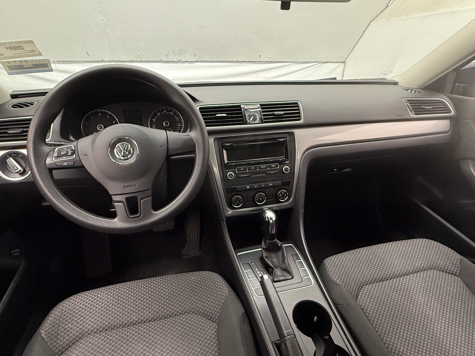 Thumbnail: 2013 Volkswagen Passat - 3
