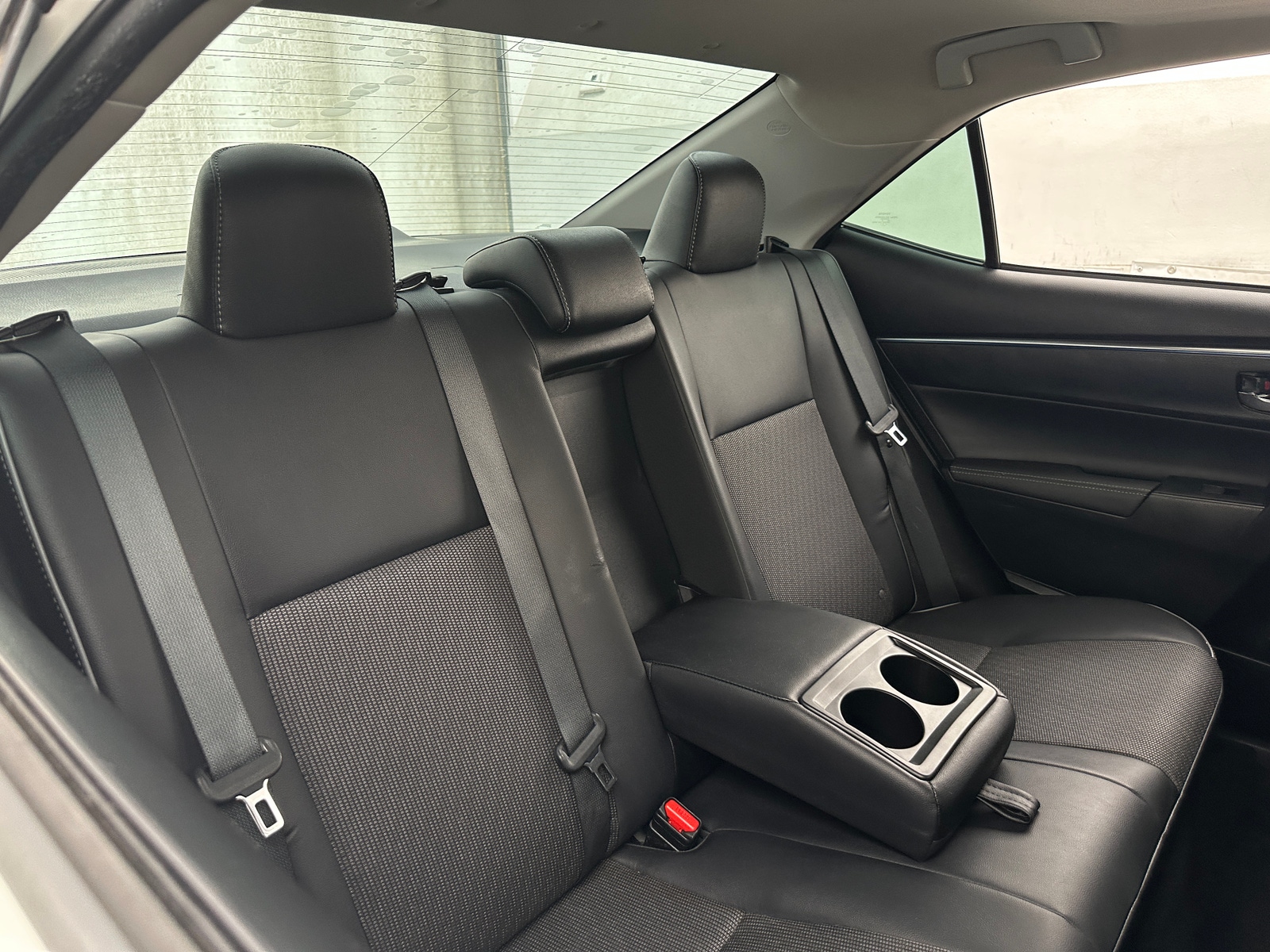 Thumbnail: 2016 Toyota Corolla - 6