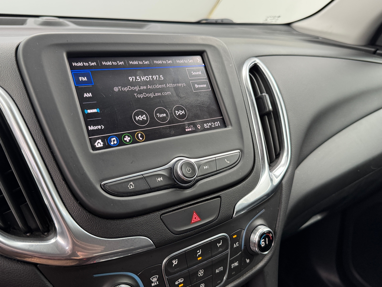 Thumbnail: 2020 Chevrolet Equinox - 4