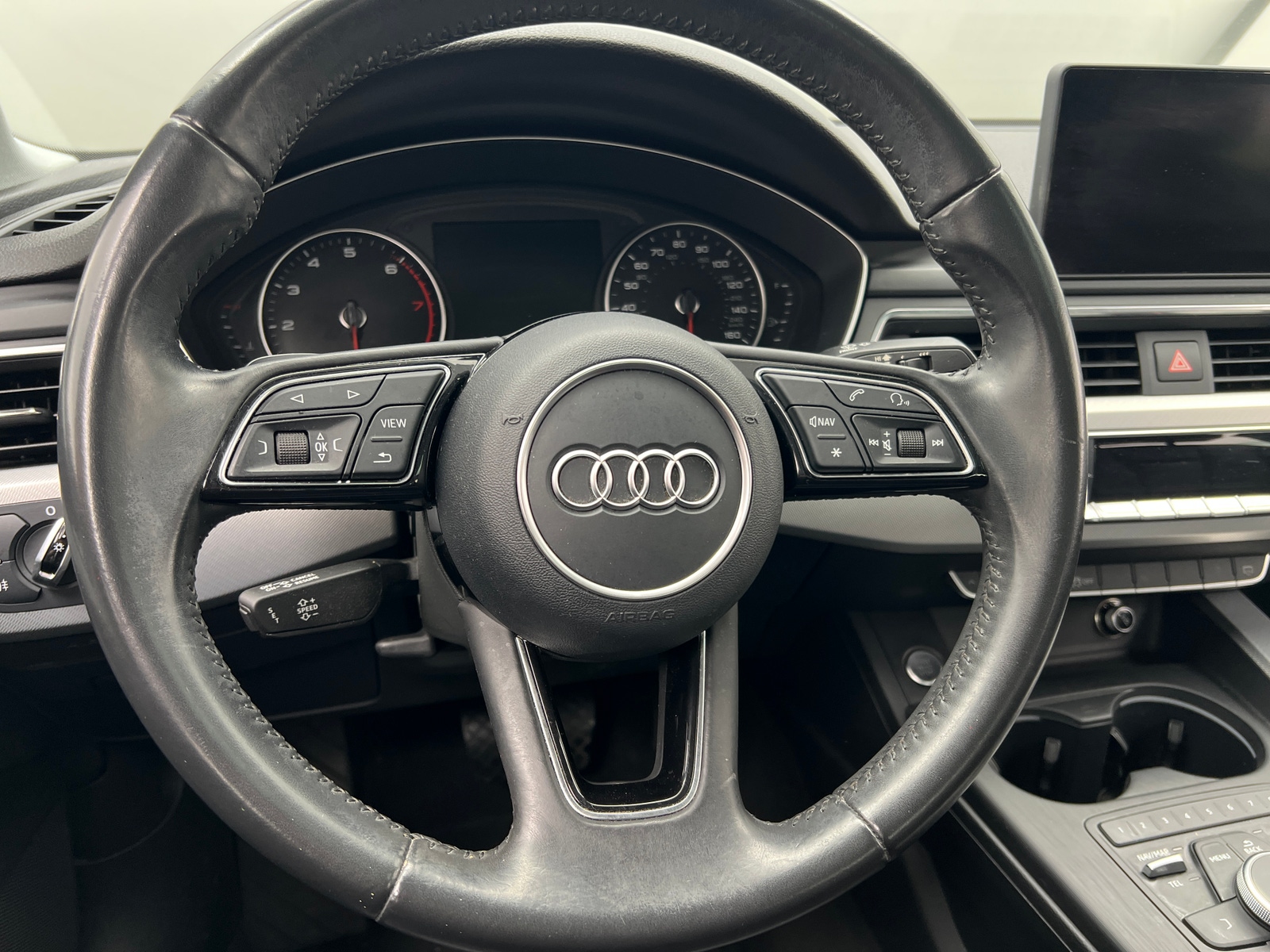 Thumbnail: 2017 Audi A4 - 4