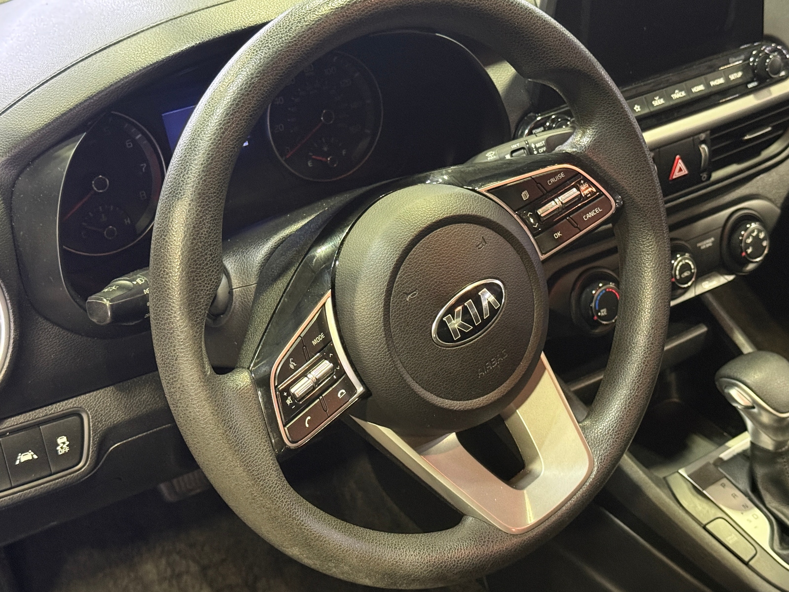 Thumbnail: 2020 Kia Forte - 5