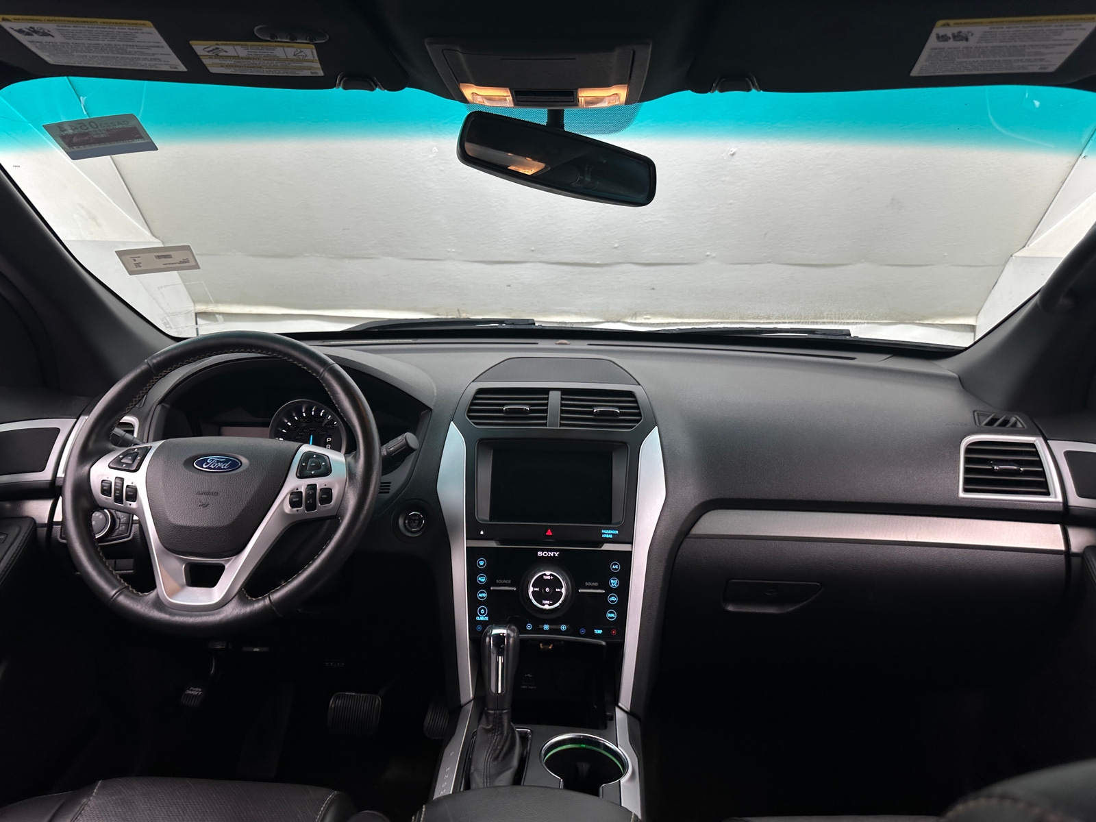 Thumbnail: 2015 Ford Explorer - 2