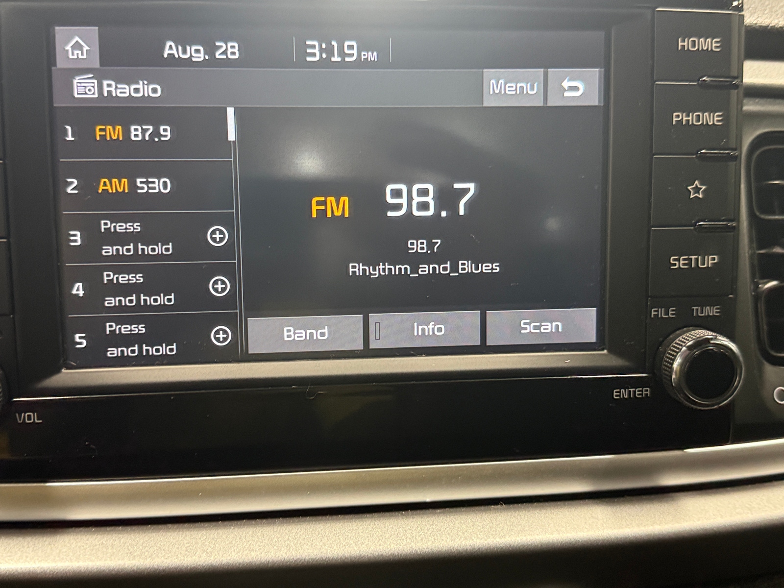 Thumbnail: 2019 Kia Rio - 4