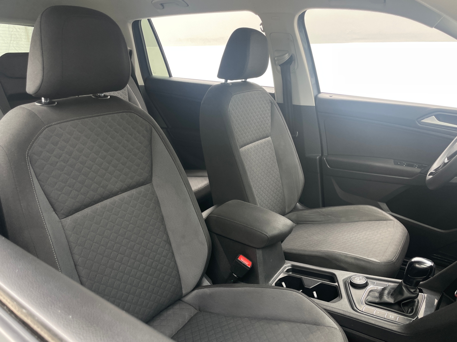 Thumbnail: 2019 Volkswagen Tiguan - 2
