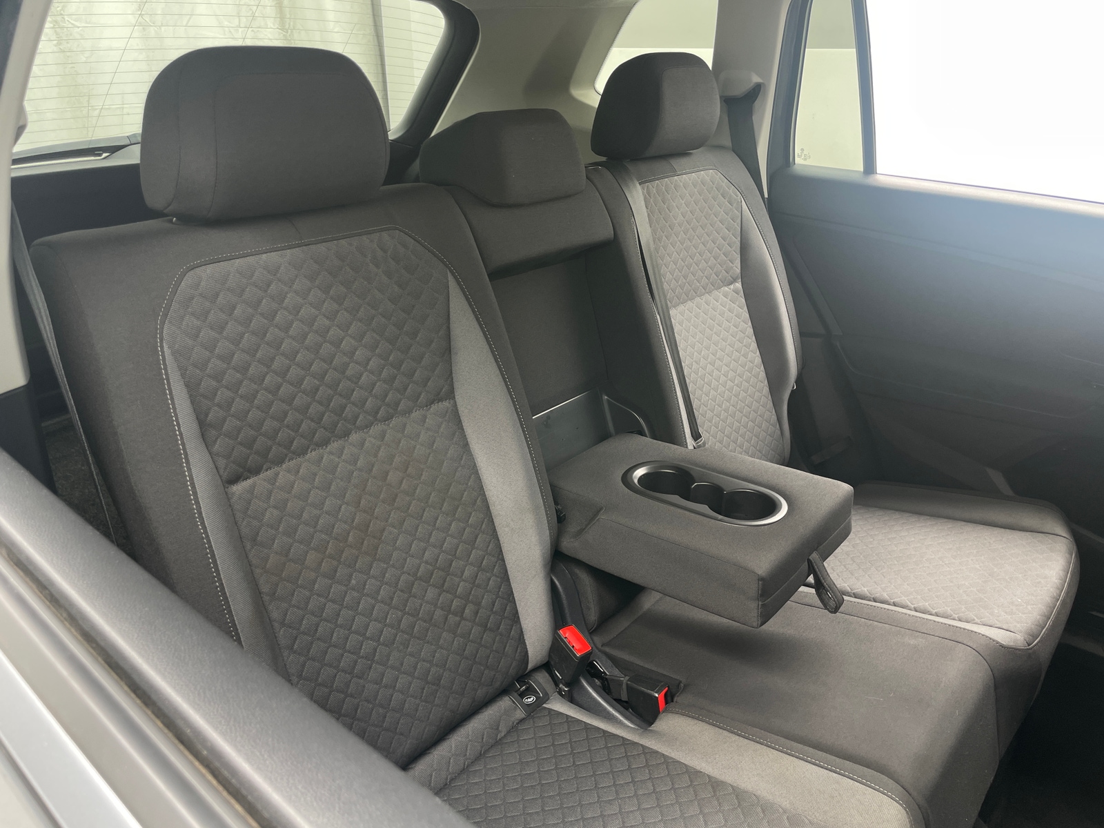 Thumbnail: 2019 Volkswagen Tiguan - 6